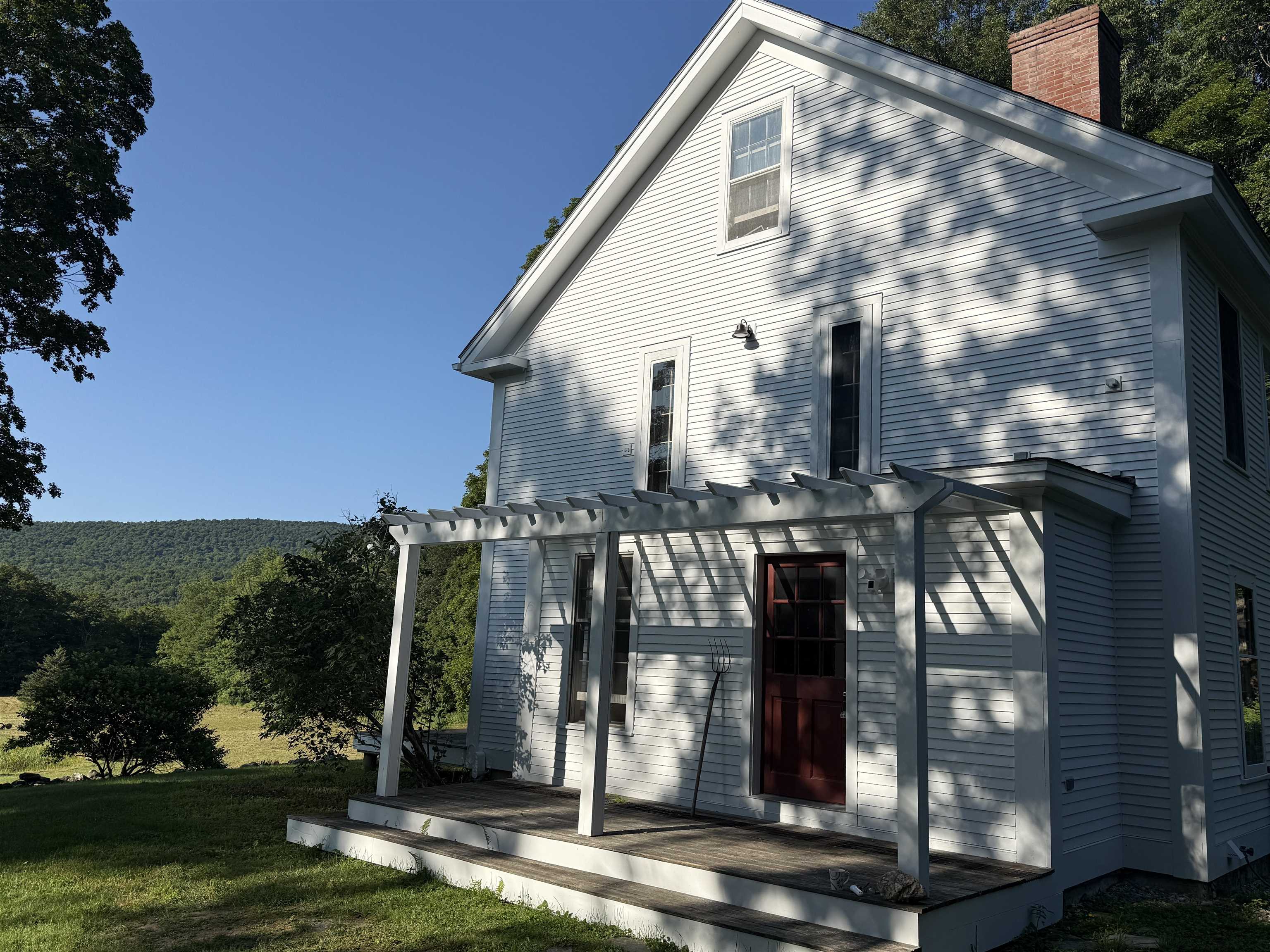 main property photo 7