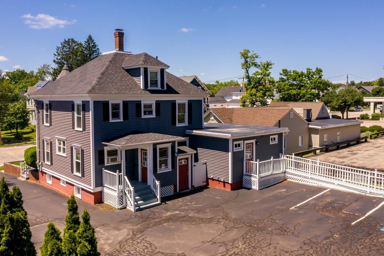 main property photo 19