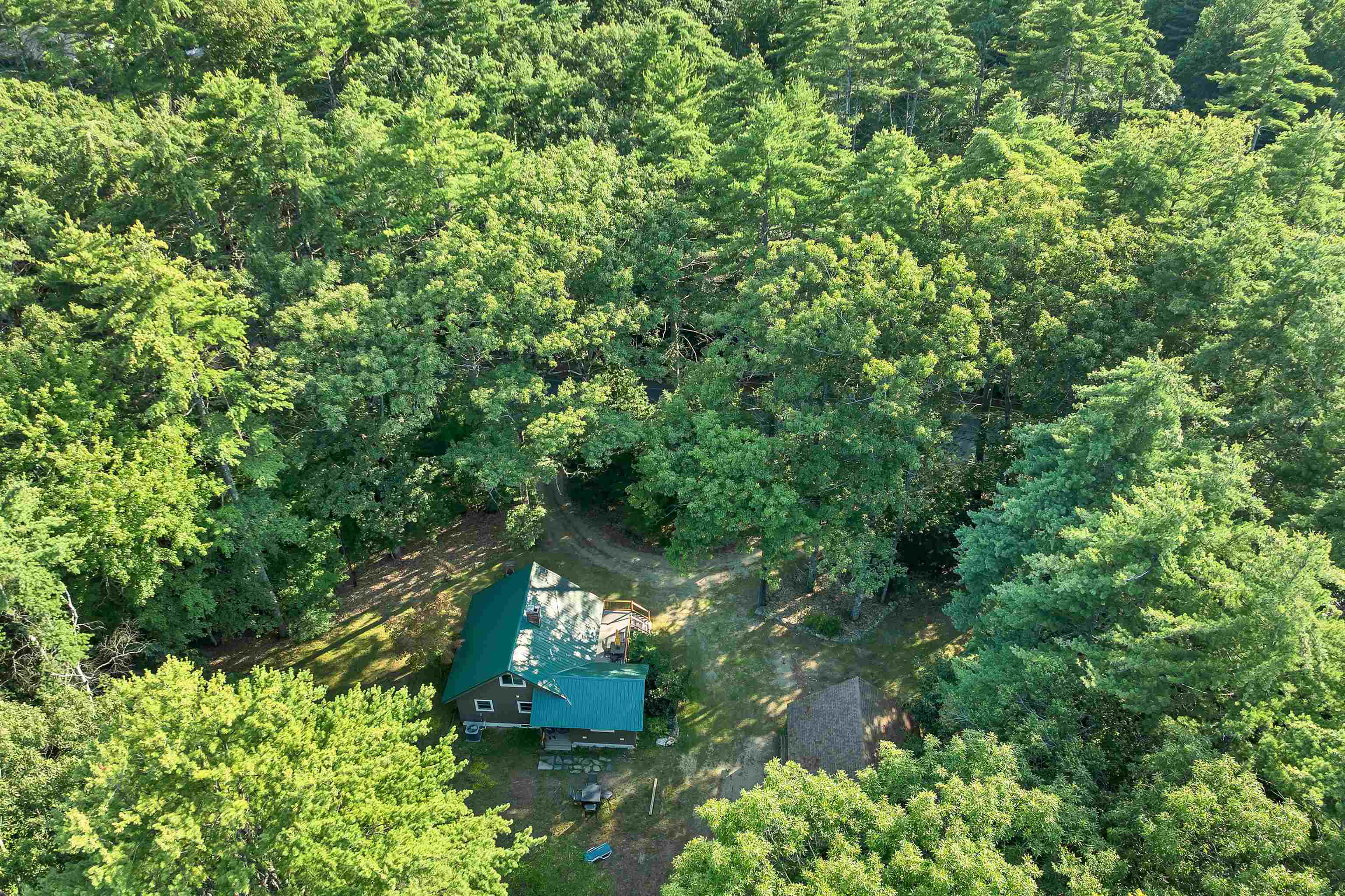 main property photo 9