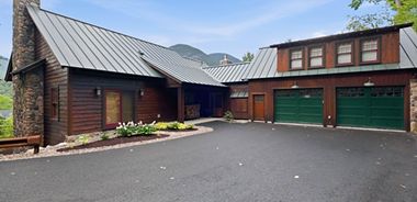 image of property with 4 Bed | 4 Bath | 4,163 Sqft