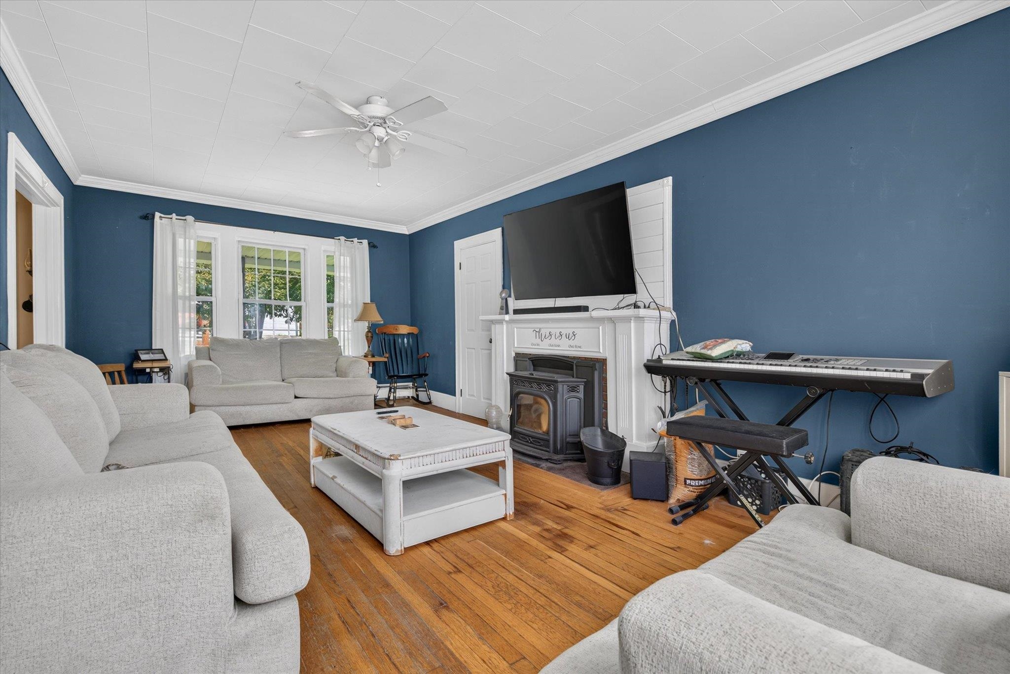 main property photo 20