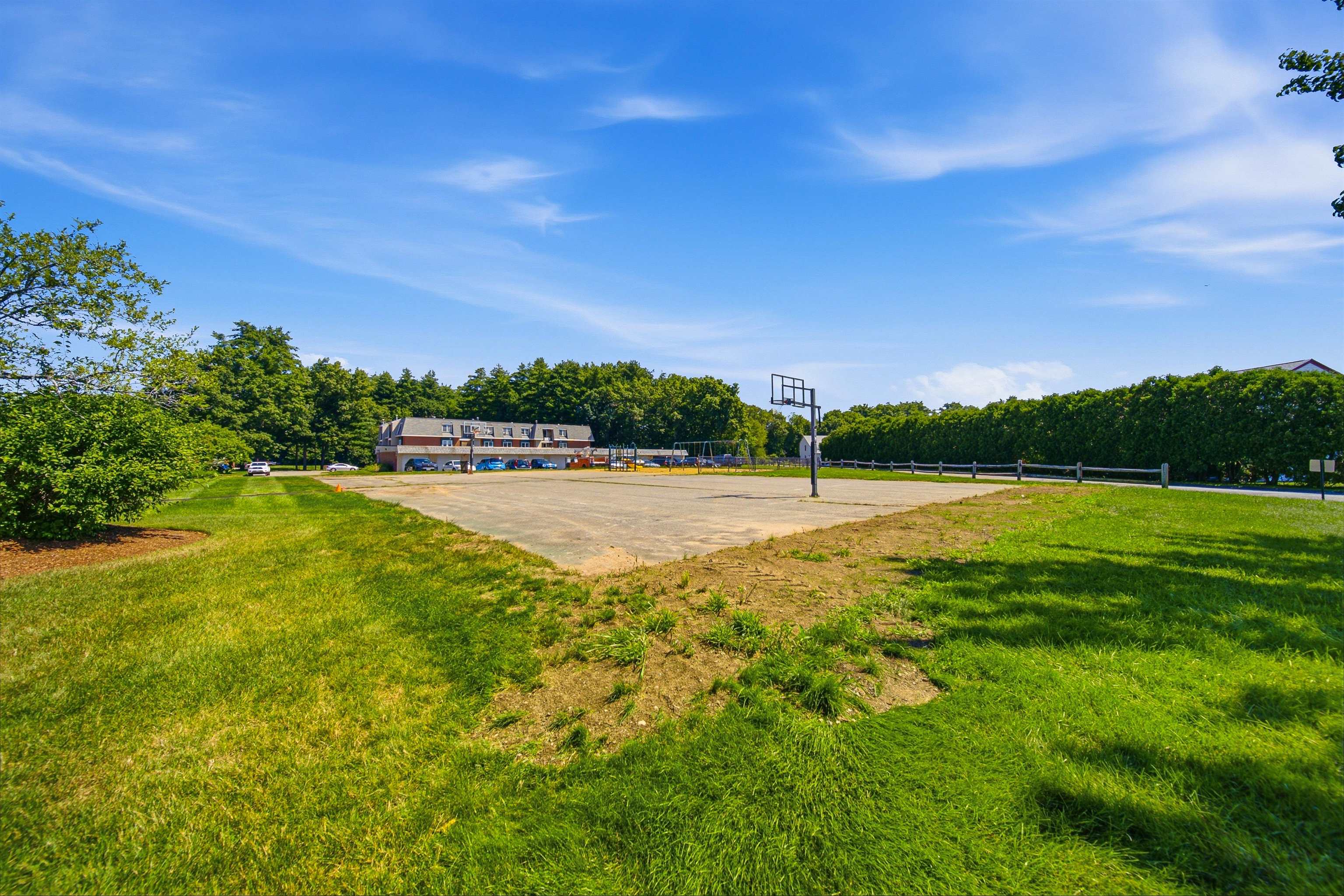 main property photo 23