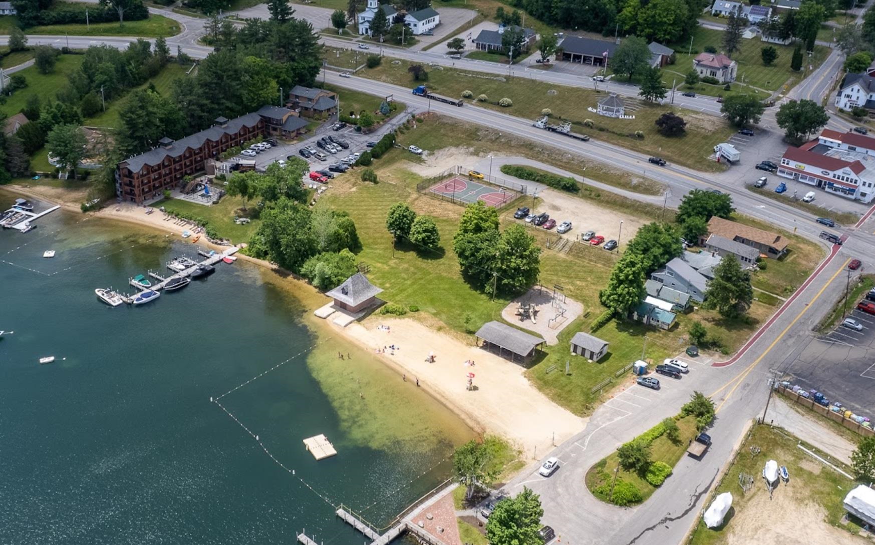 main property photo 16