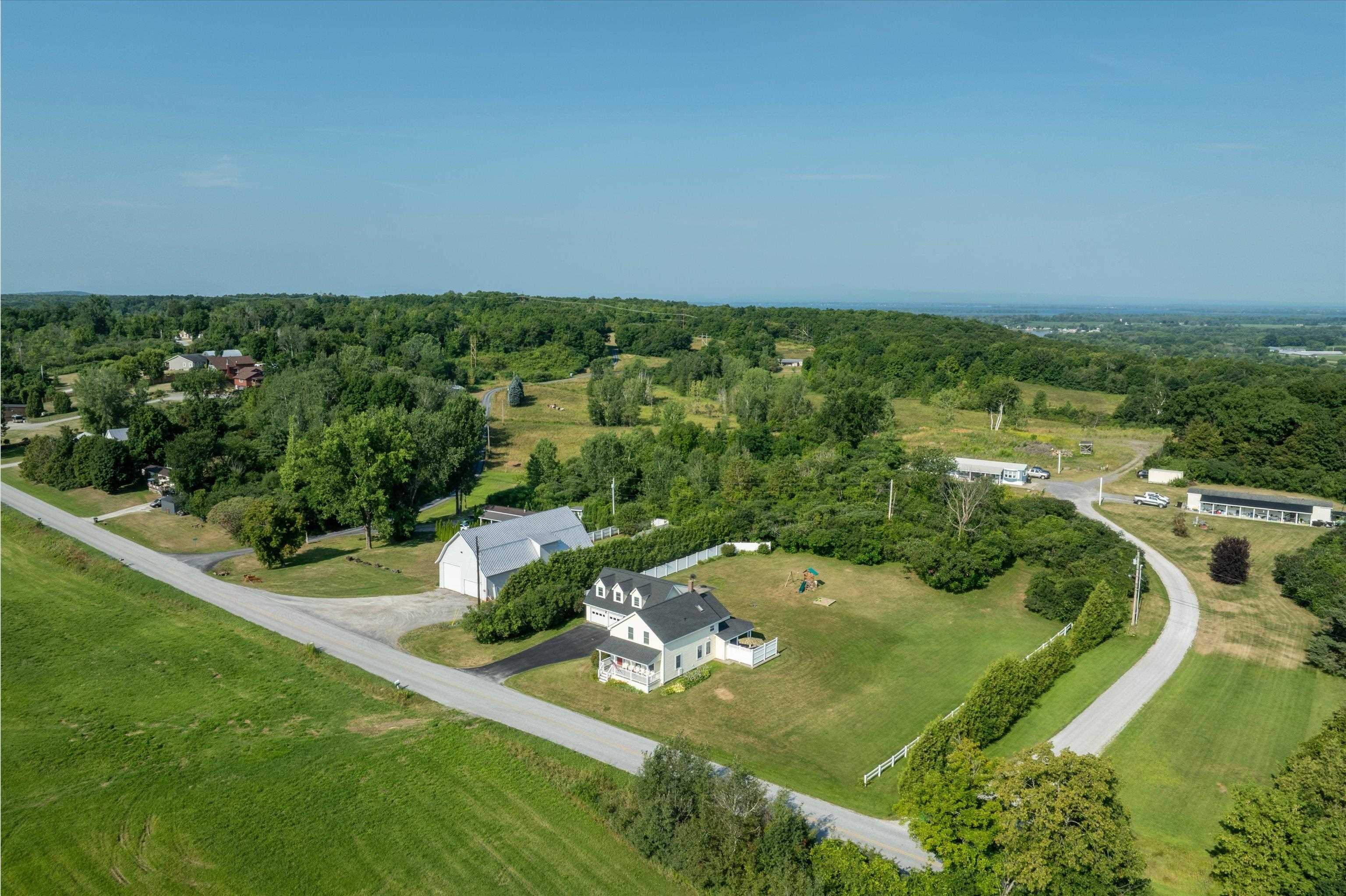 main property photo 41