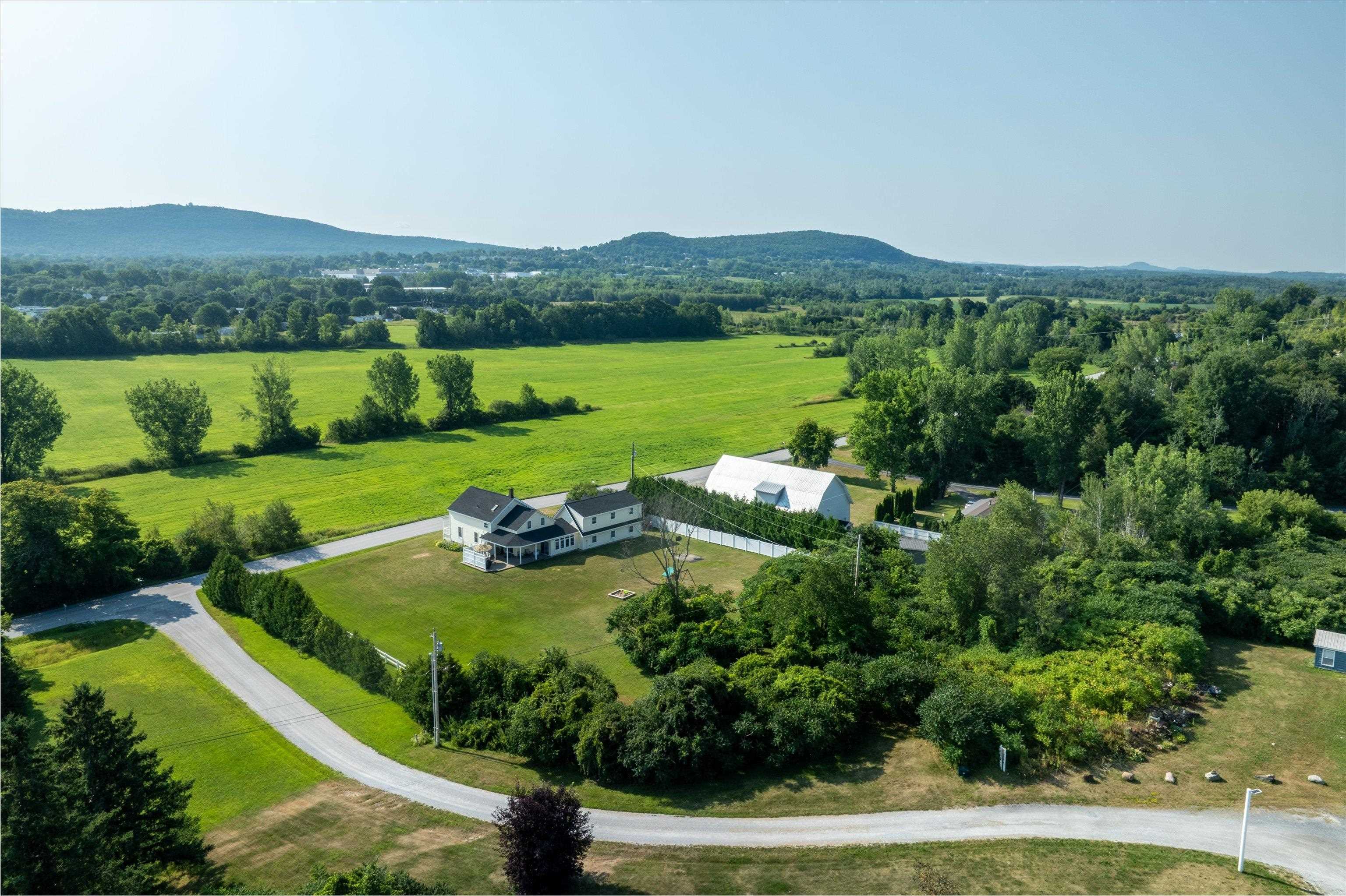 main property photo 44