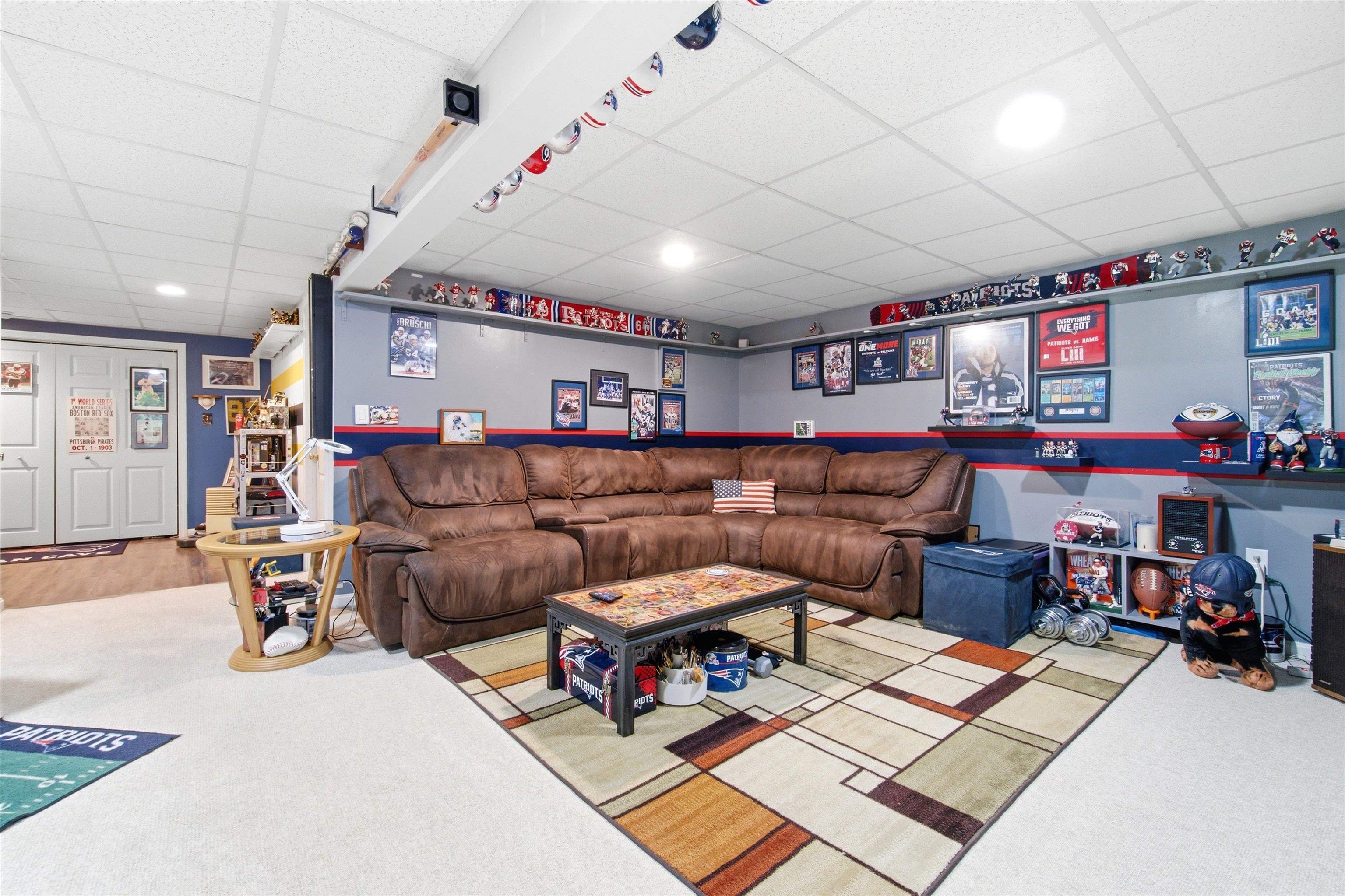 main property photo 31