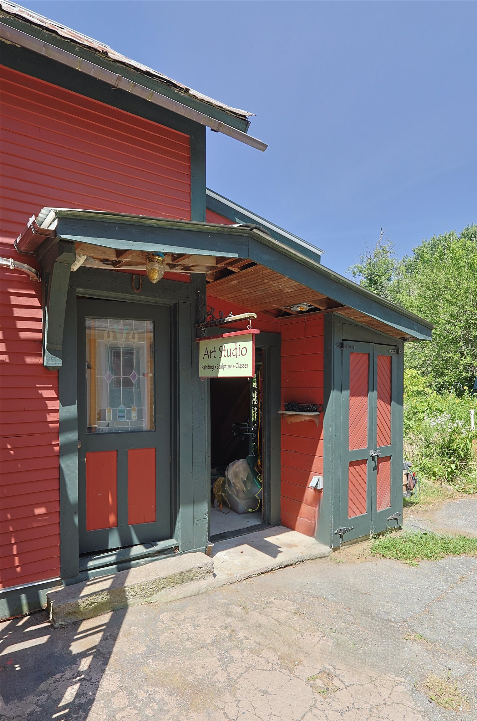 main property photo 46
