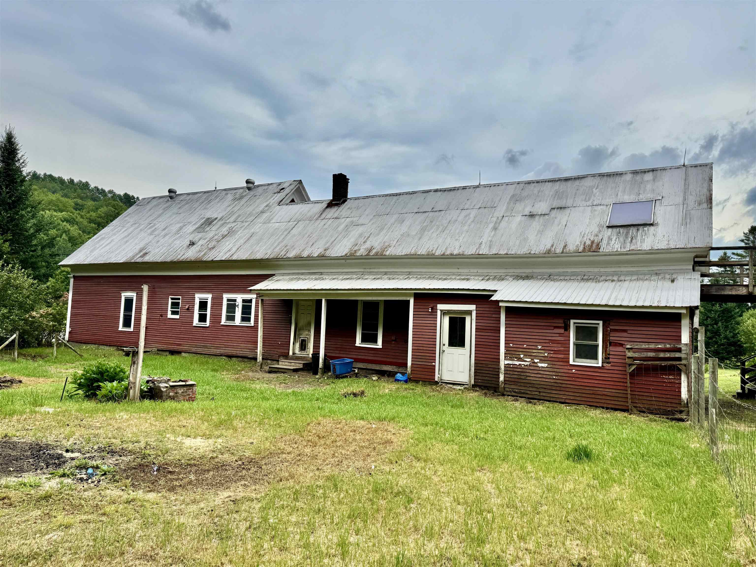 main property photo 5