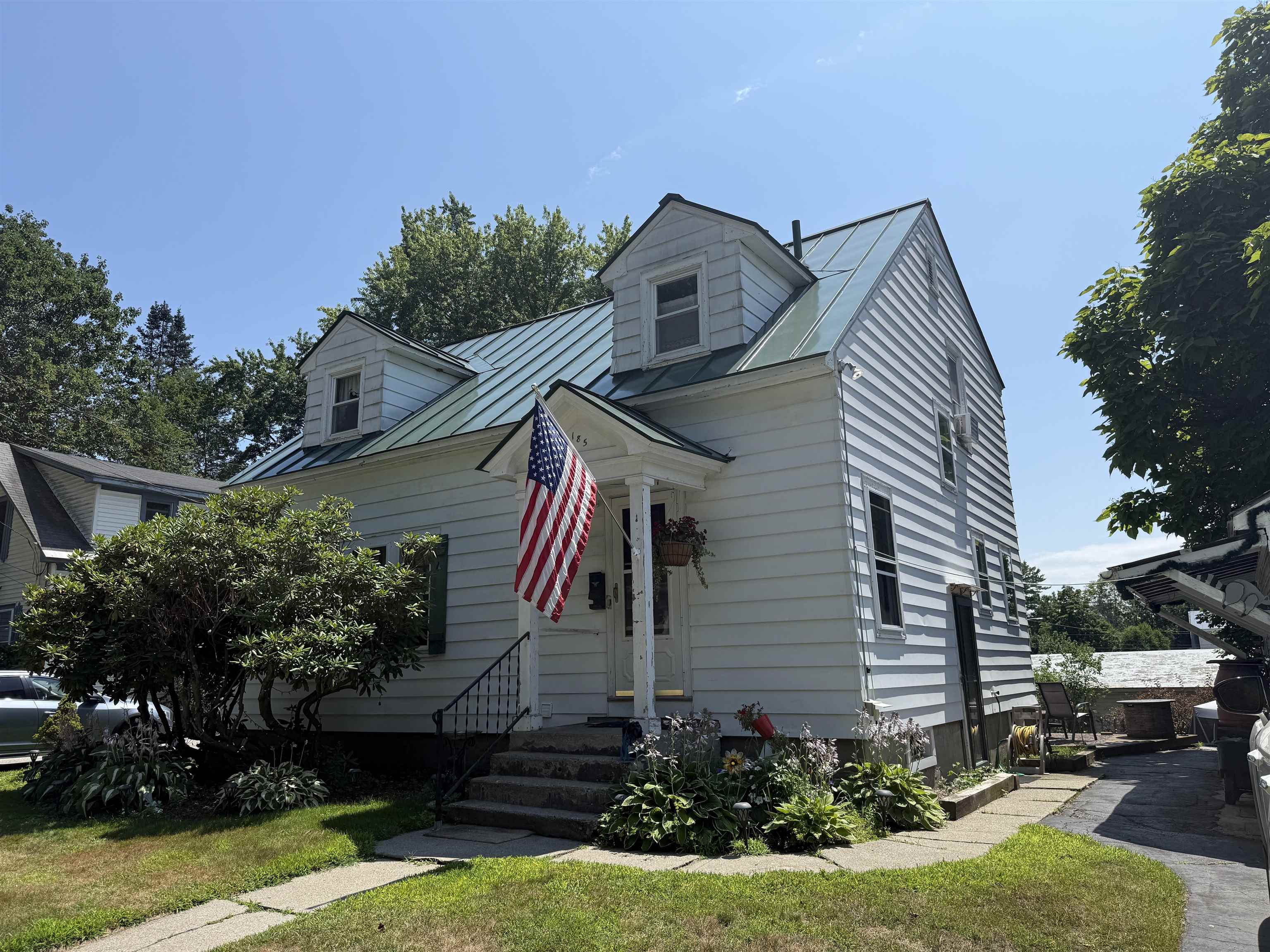 main property photo 1