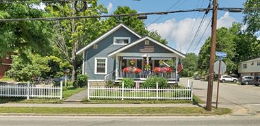 image of property with 3 Bed | 1 Bath | 1,186 Sqft