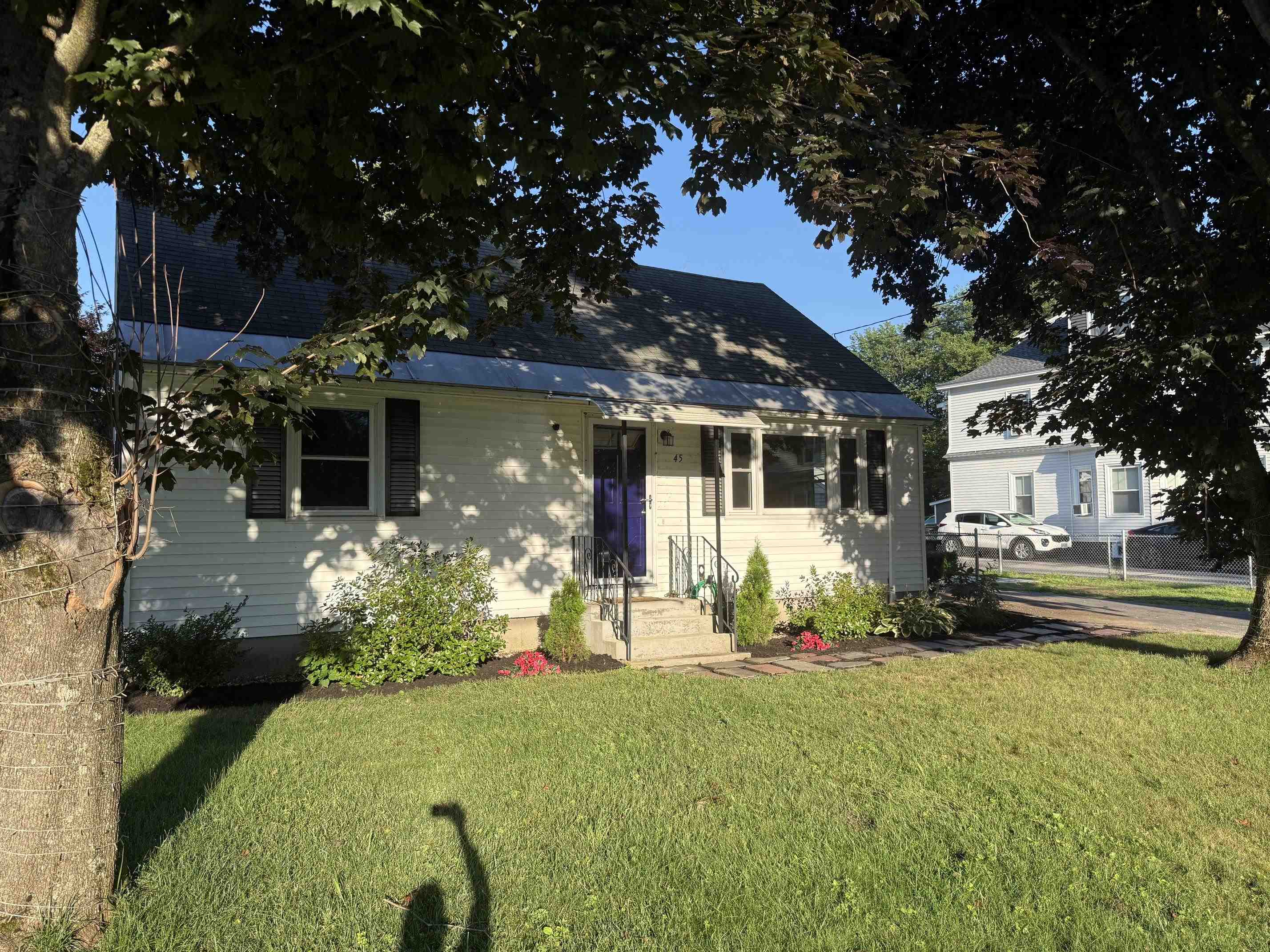 main property photo 2