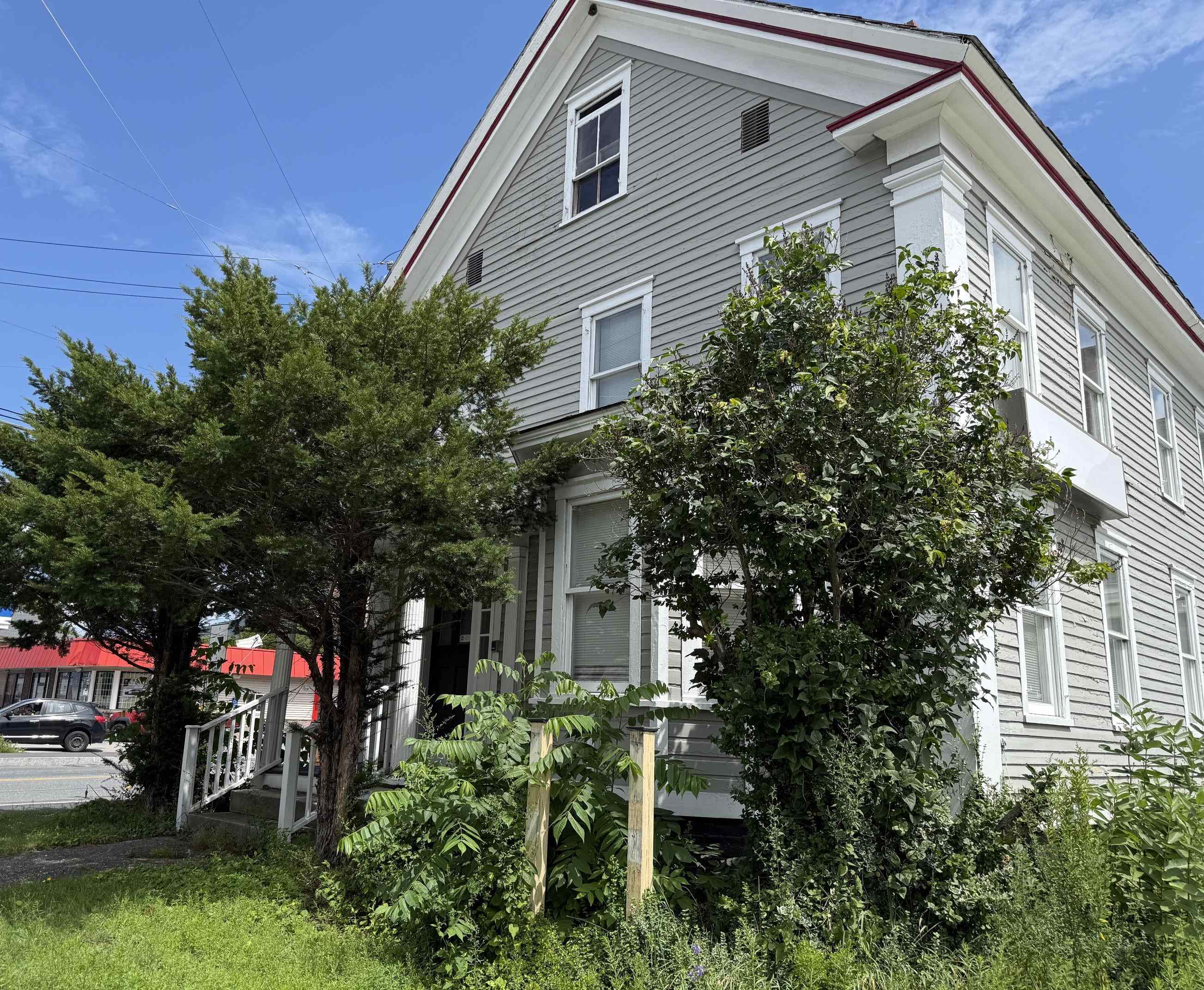 main property photo 1