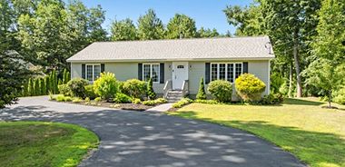 image of property with 3 Bed | 2 Bath | 1,568 Sqft