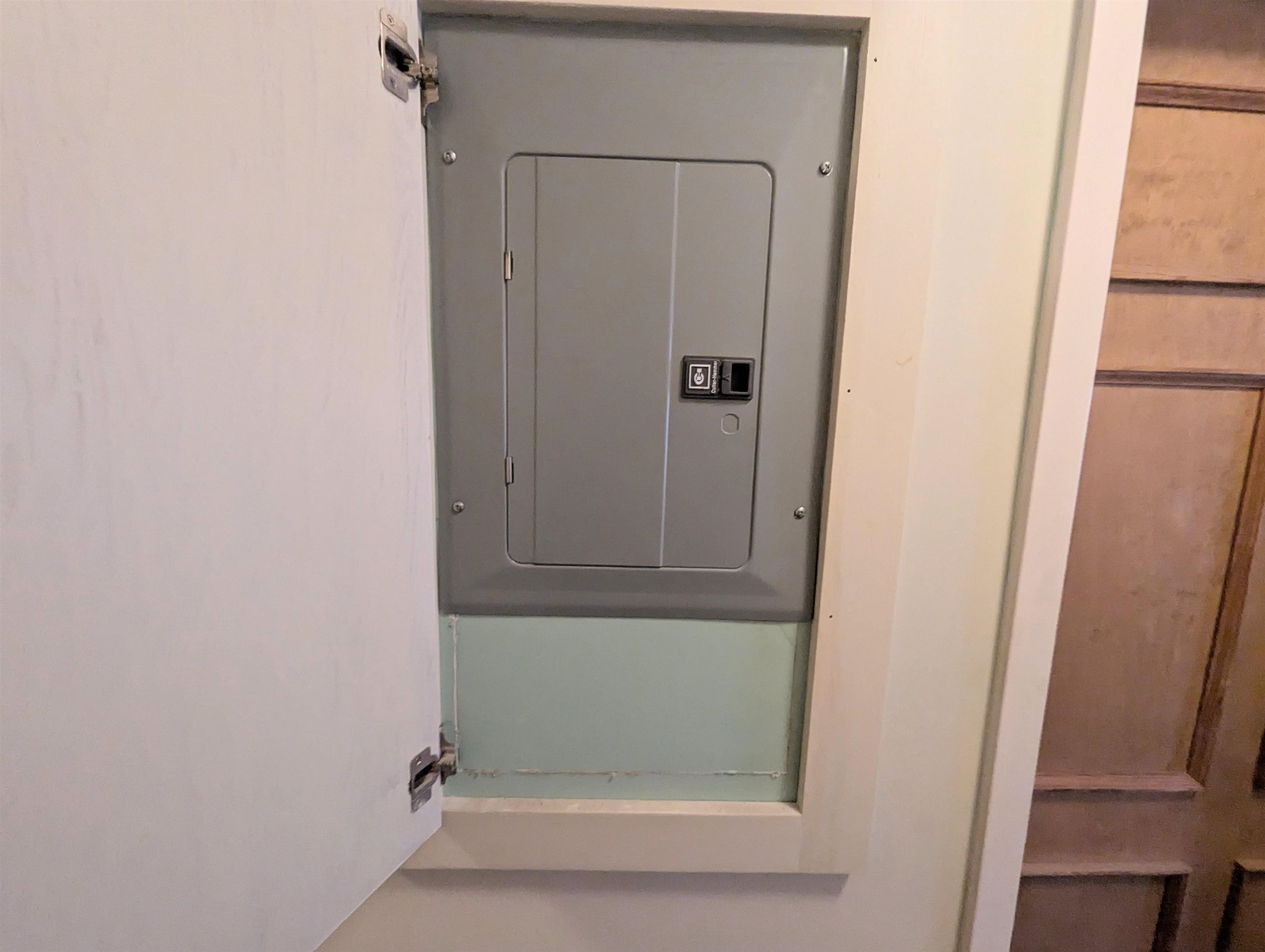 main property photo 11