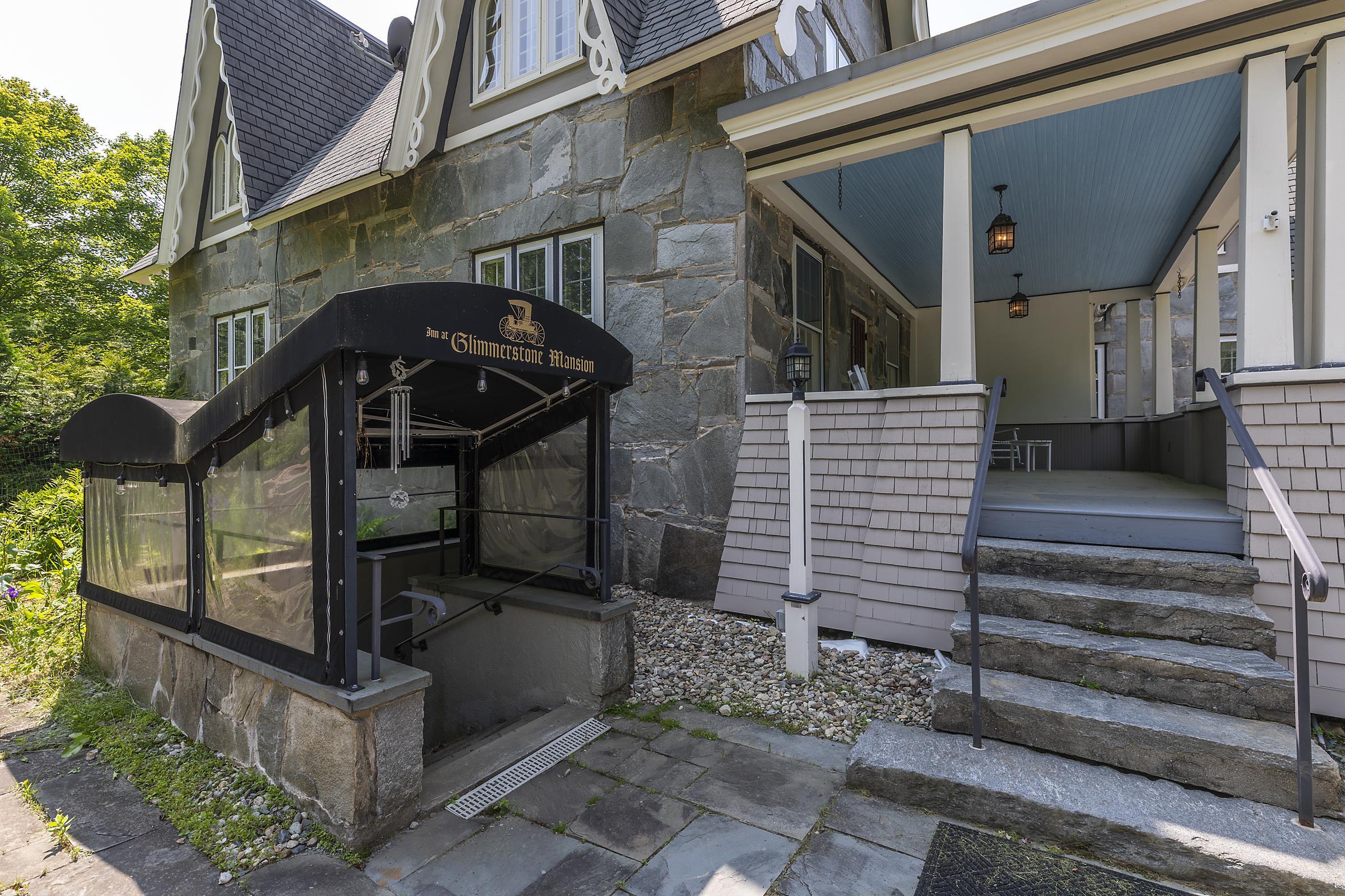 main property photo 42