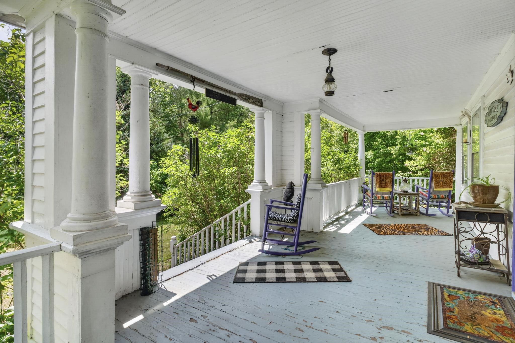 main property photo 32