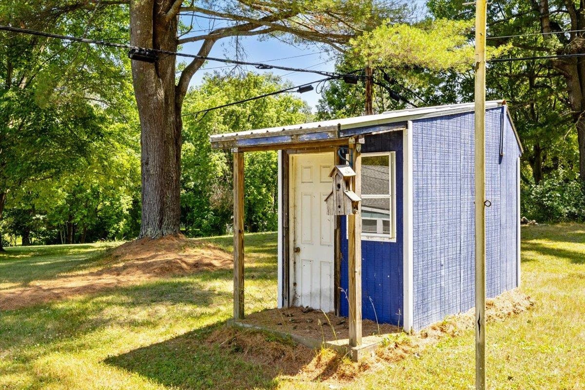 main property photo 48