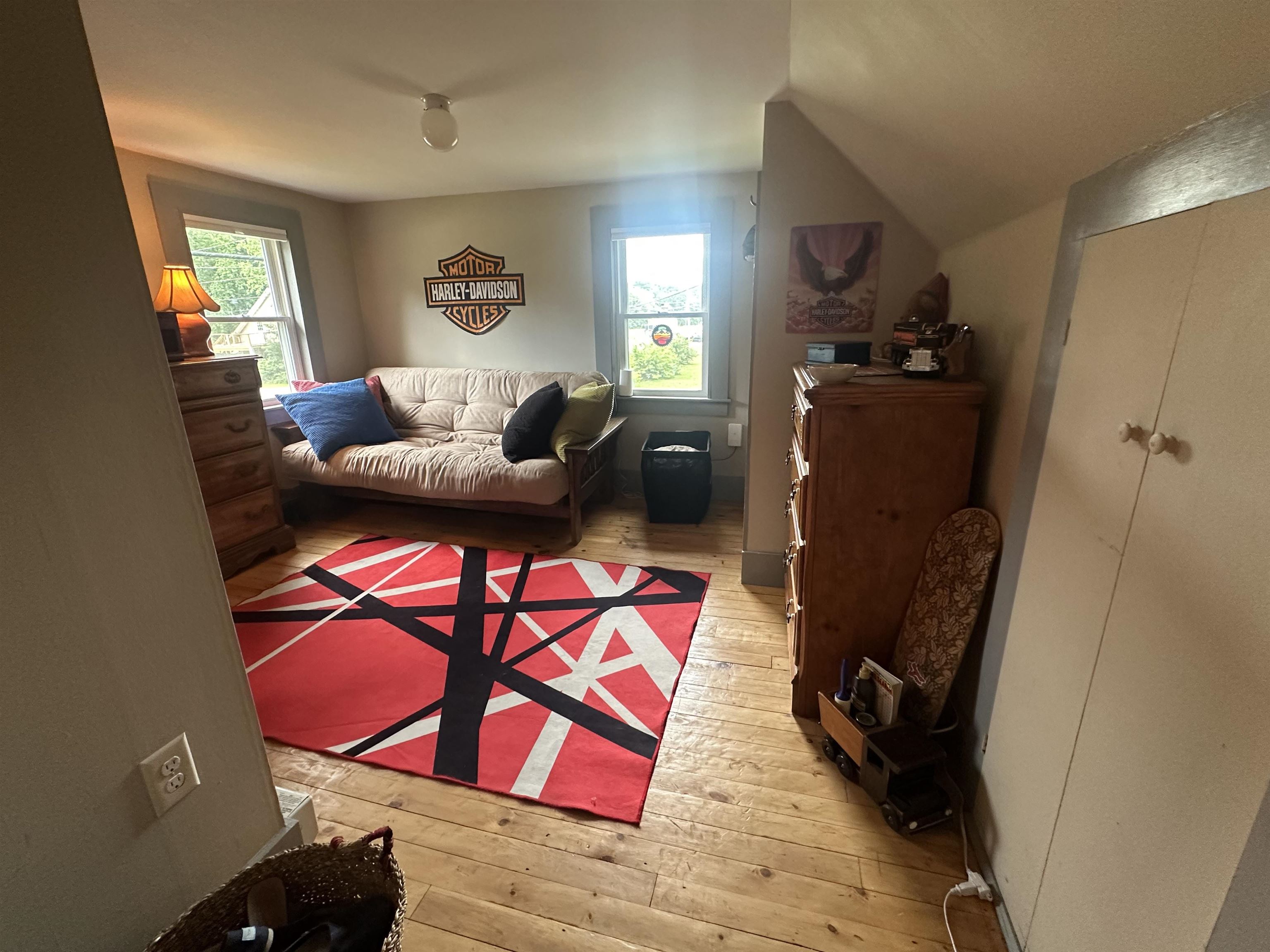 main property photo 10