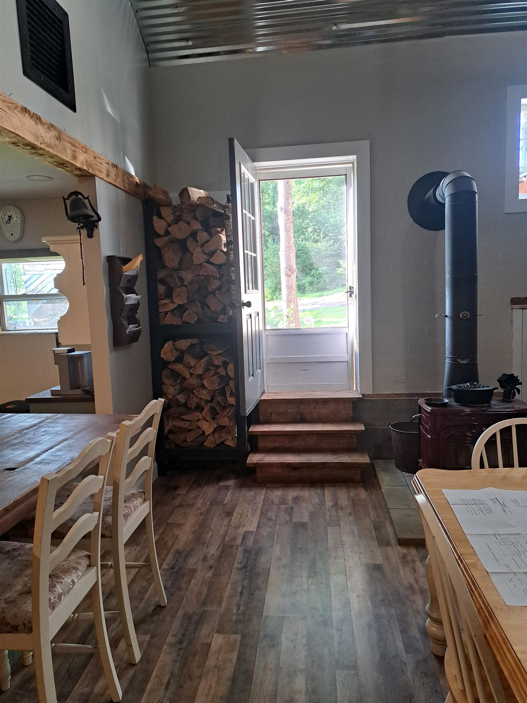 main property photo 25