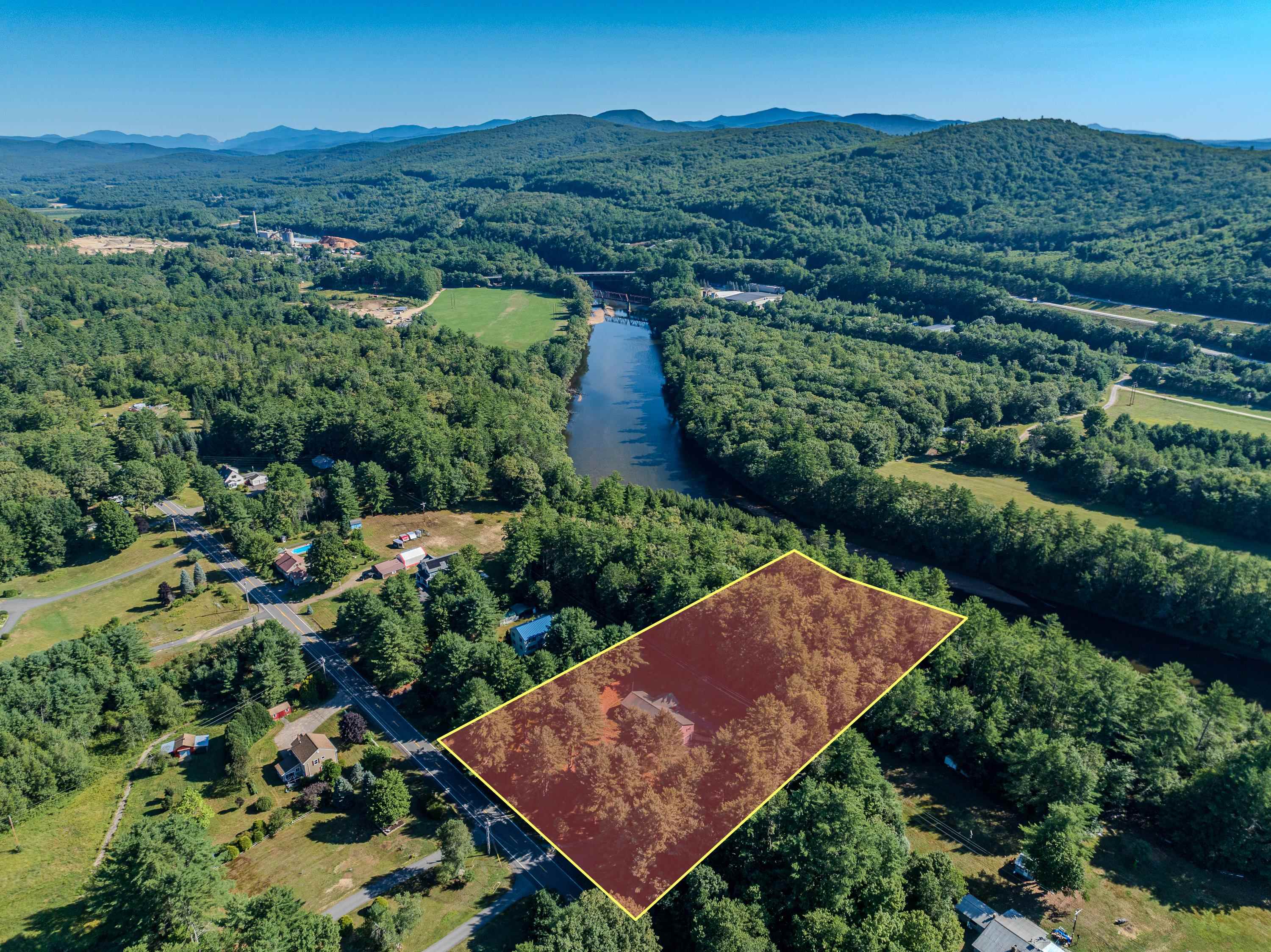 main property photo 30