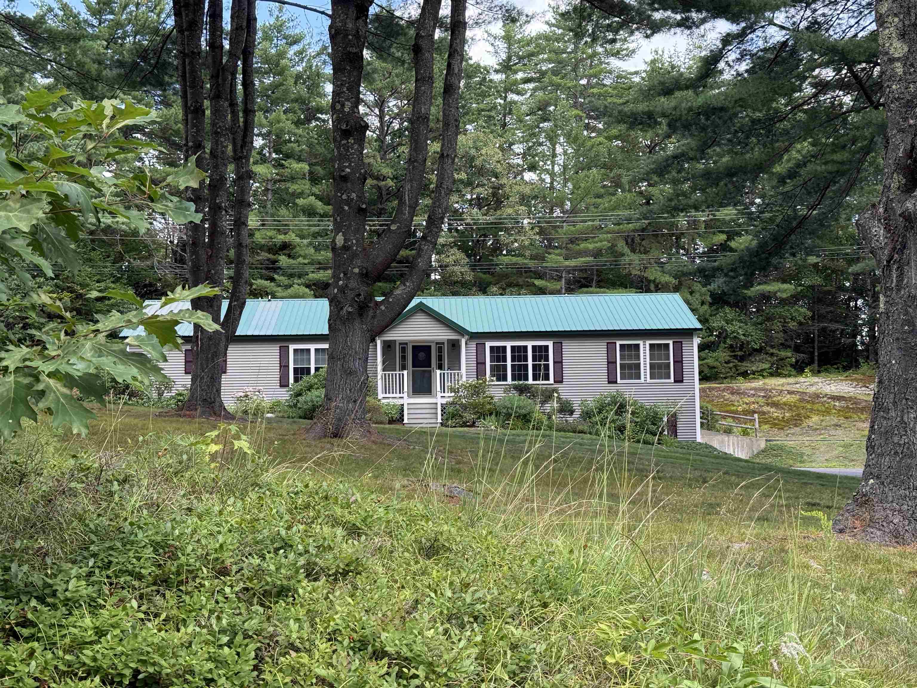main property photo 9