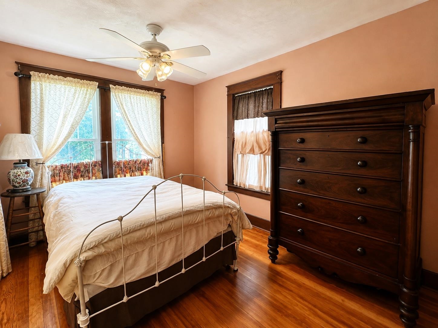 main property photo 16