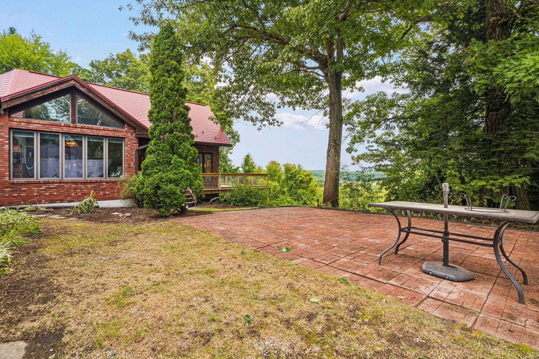 main property photo 9