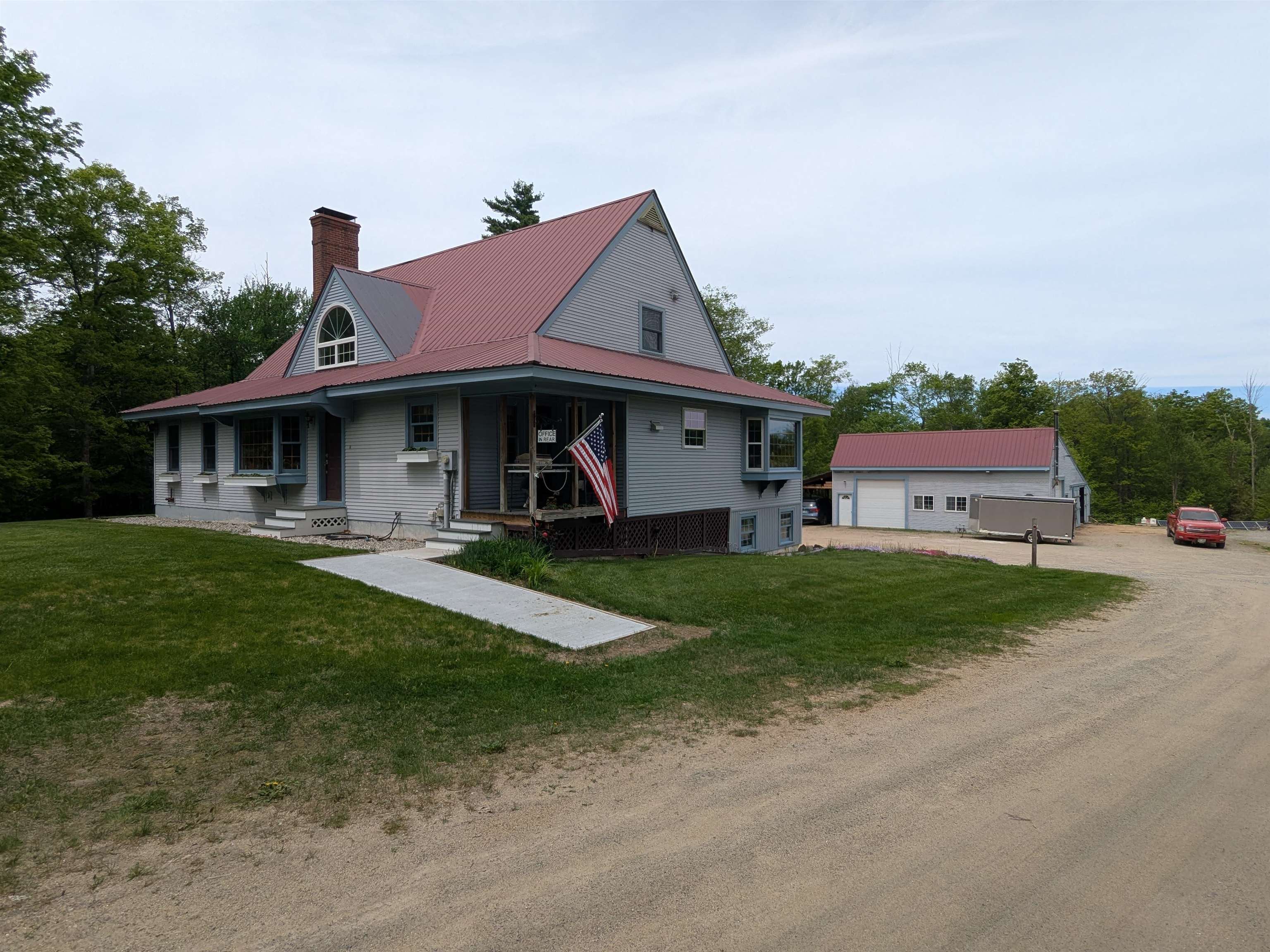 main property photo 3