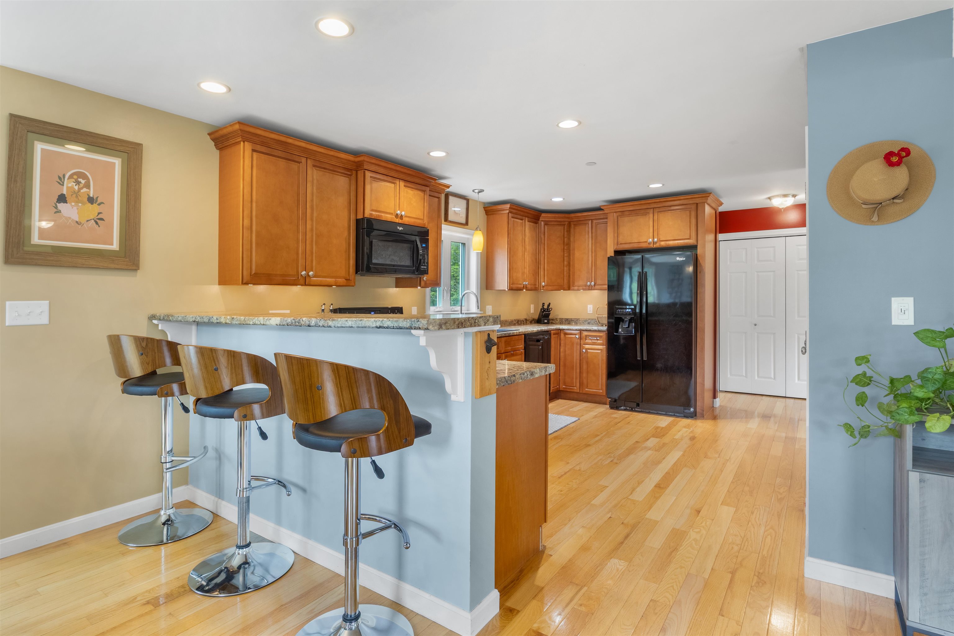 property viewer photo 6