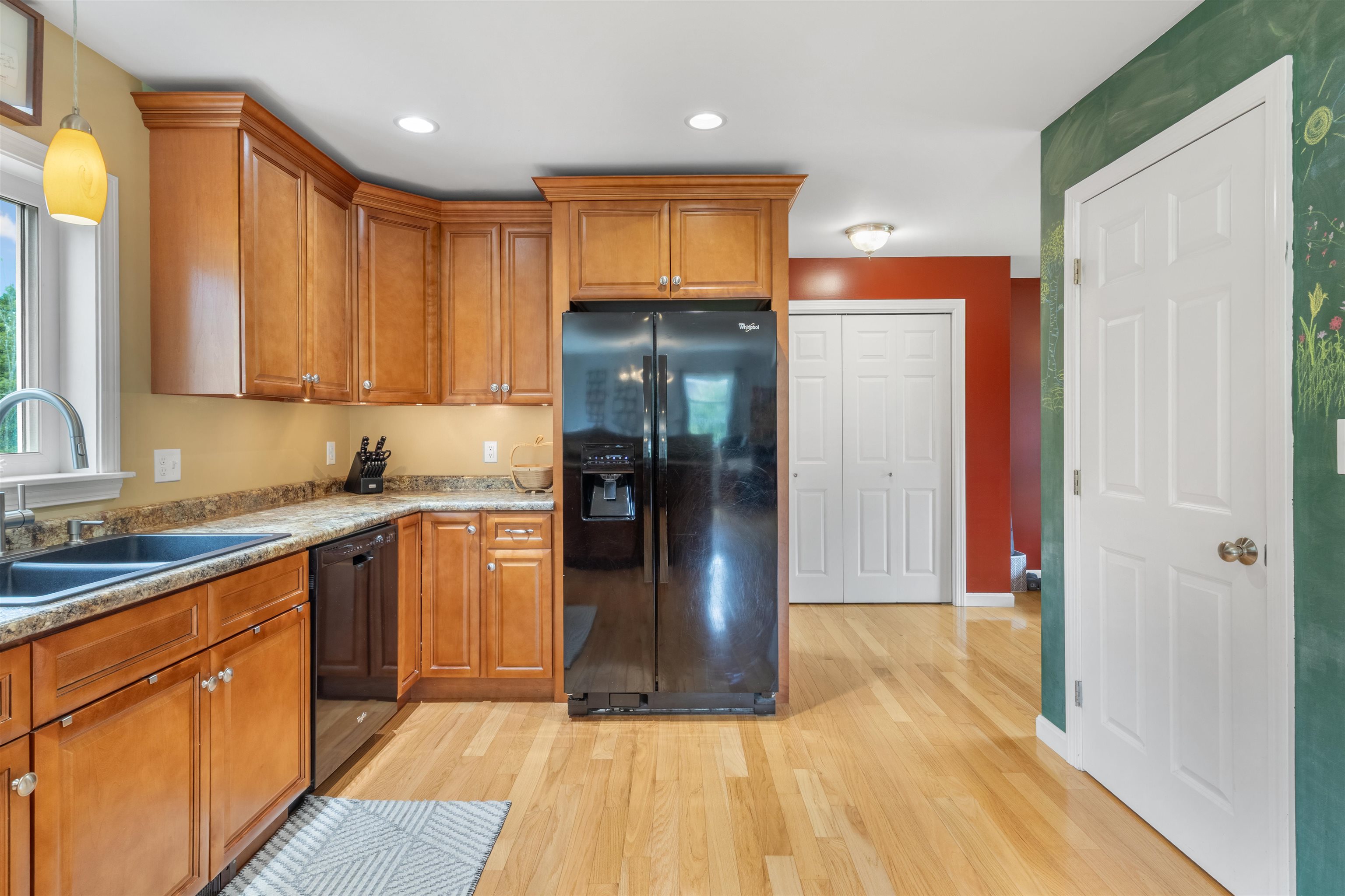 property viewer photo 8
