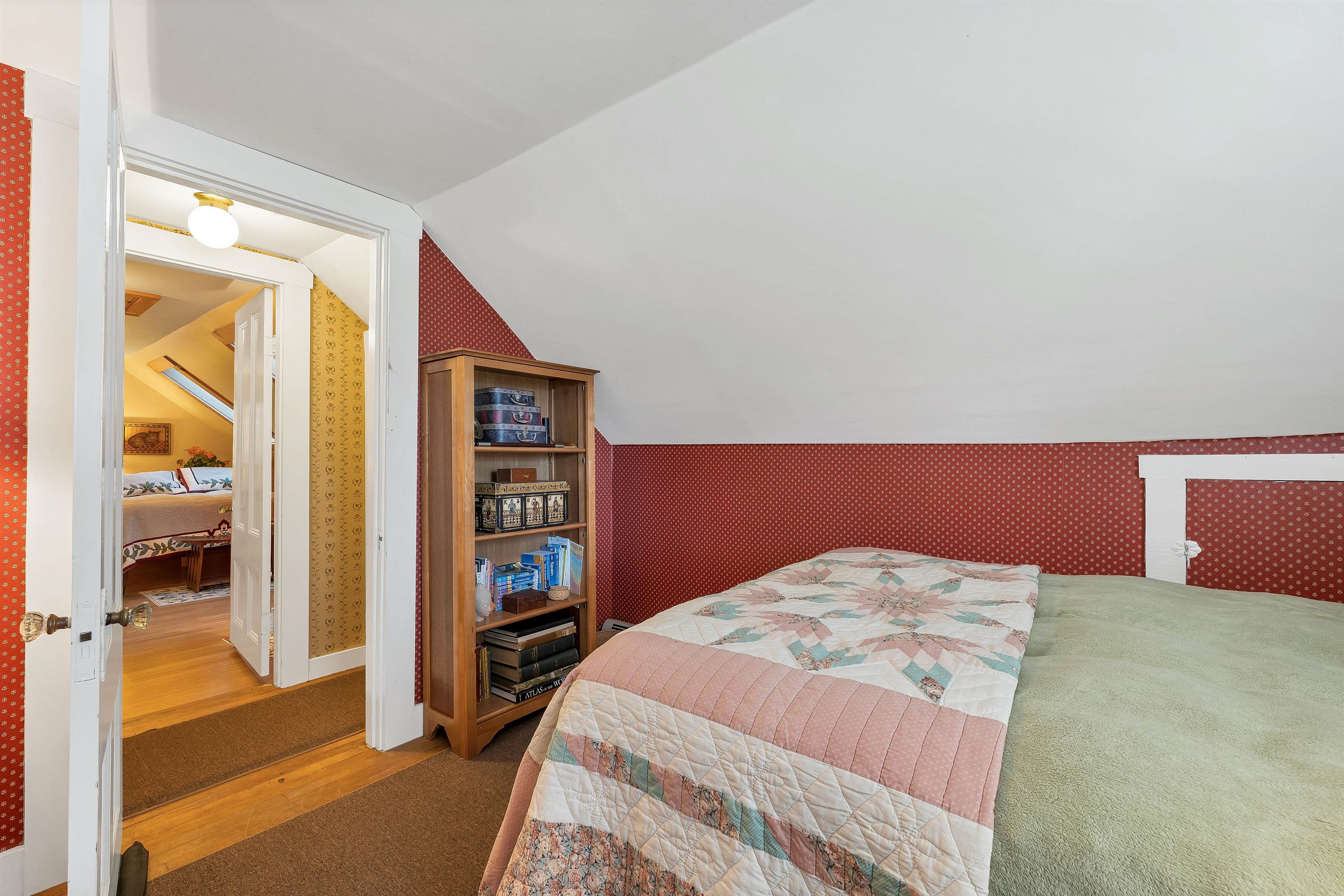 main property photo 24