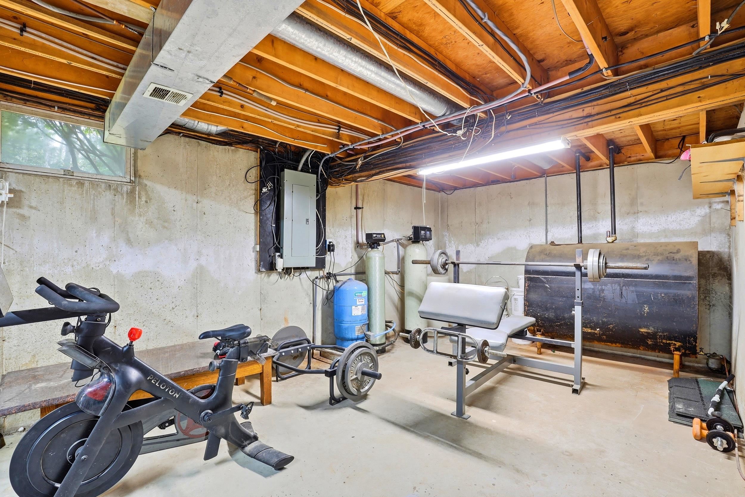 main property photo 37