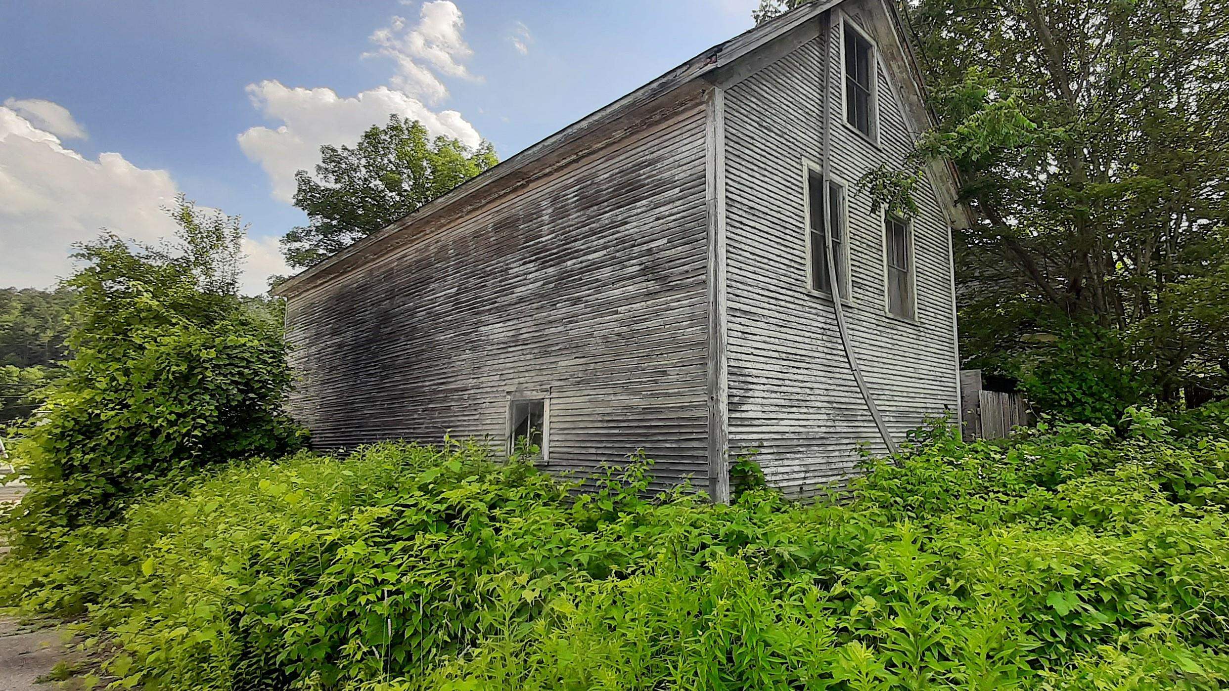 main property photo 20