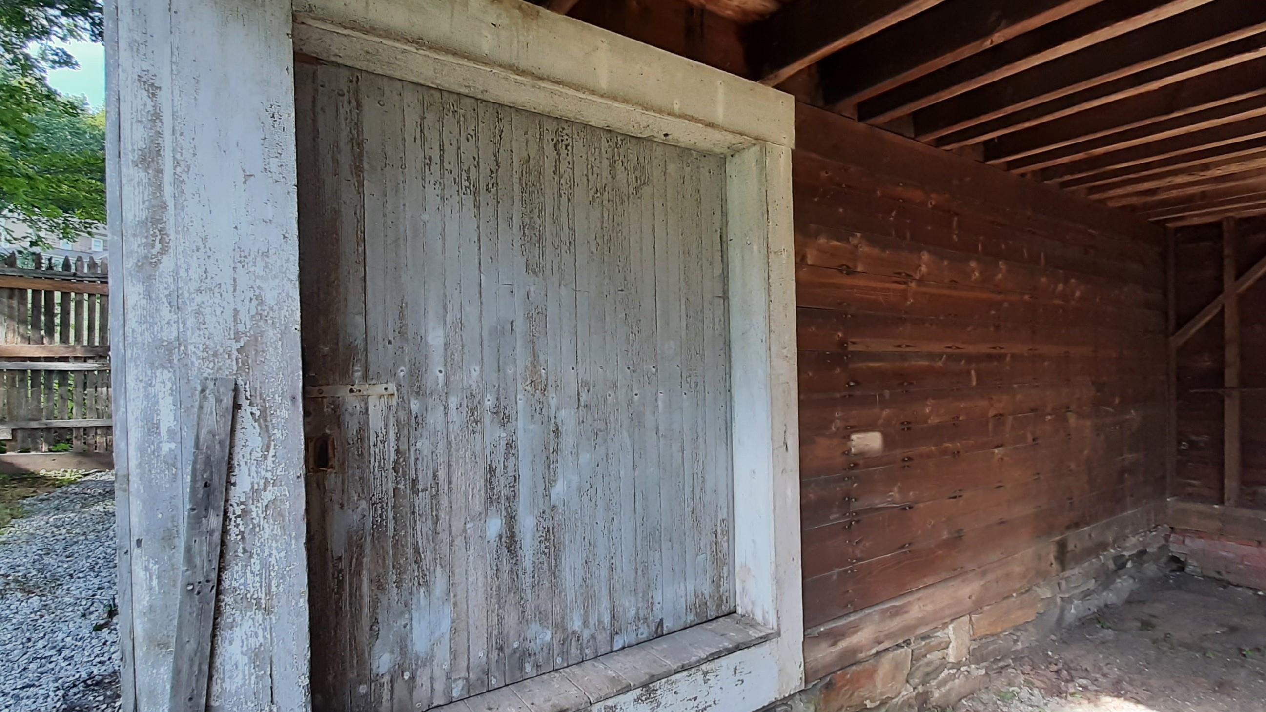 main property photo 26