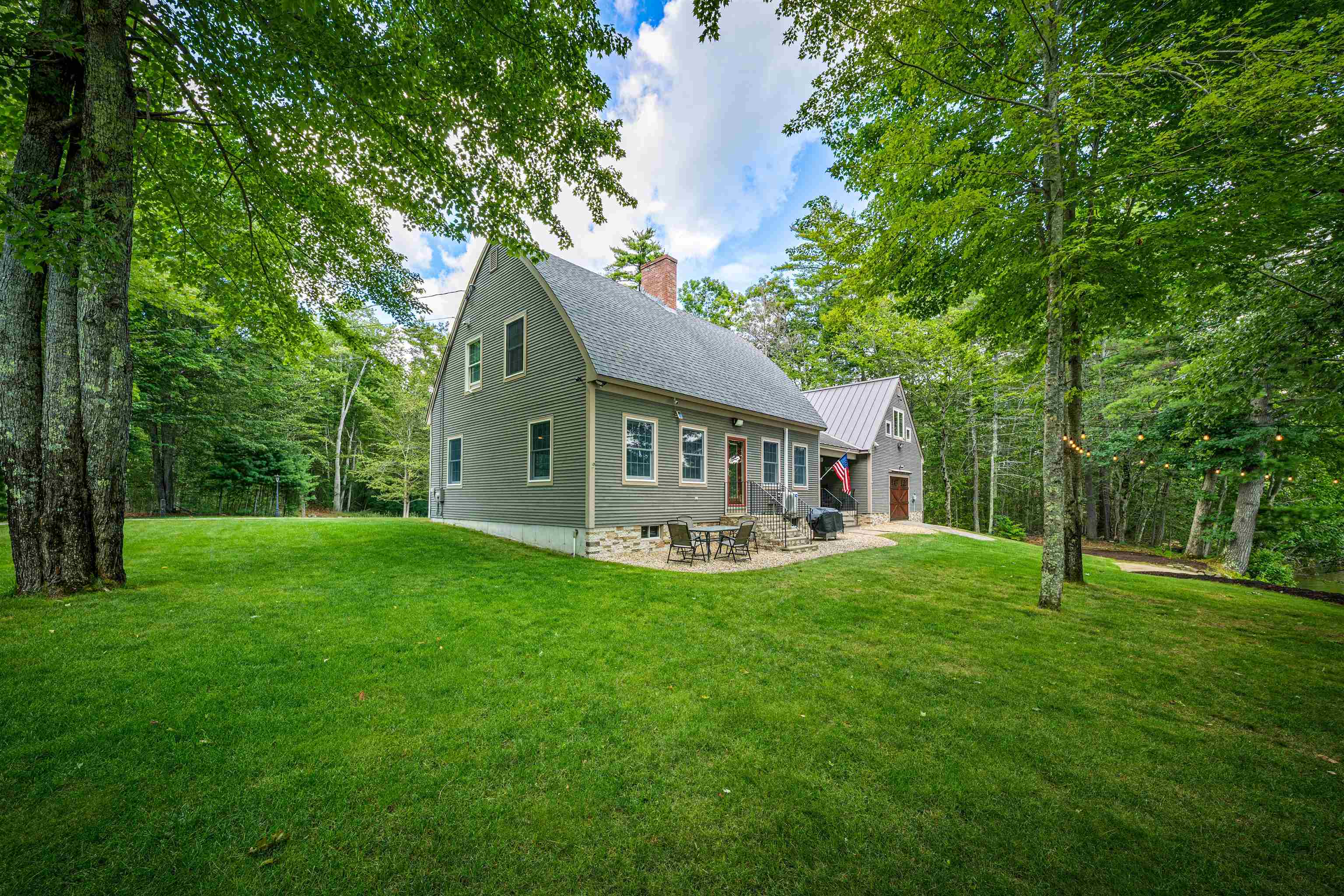 main property photo 58