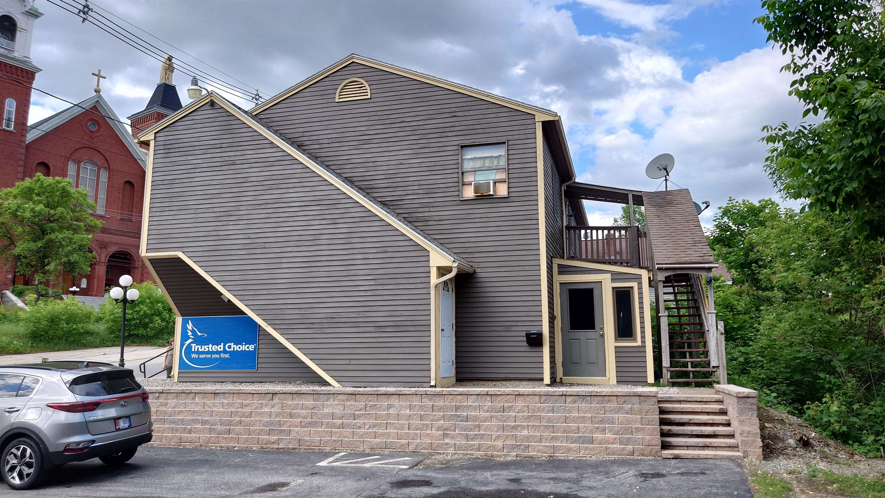 main property photo 1