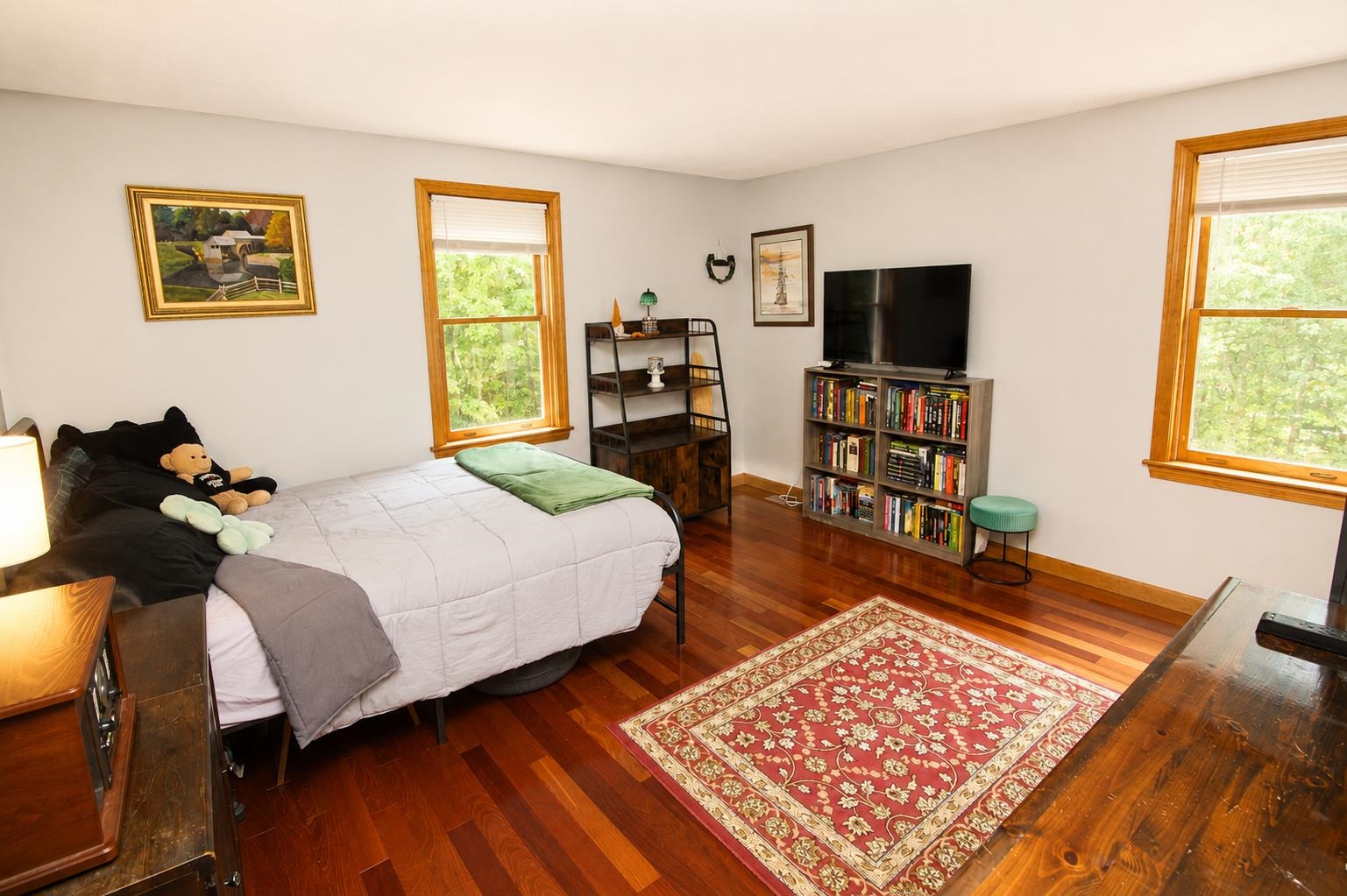 main property photo 28