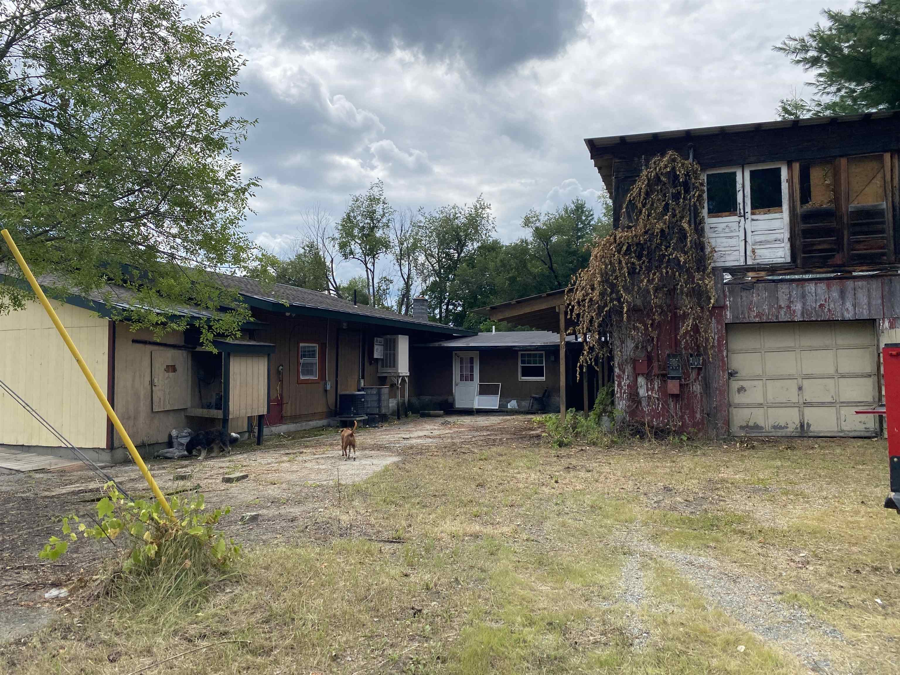 main property photo 20