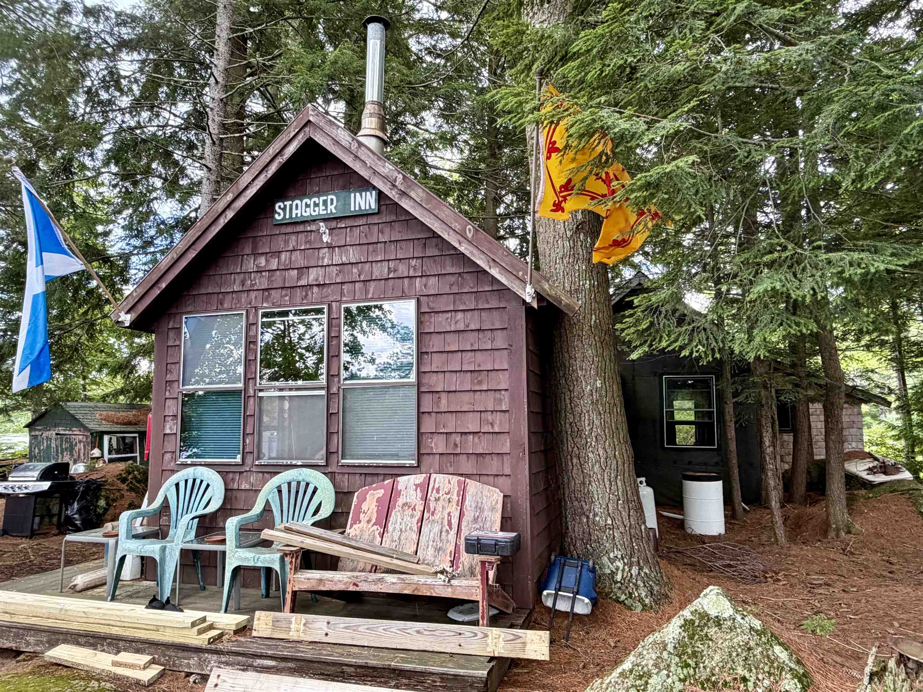 main property photo 5