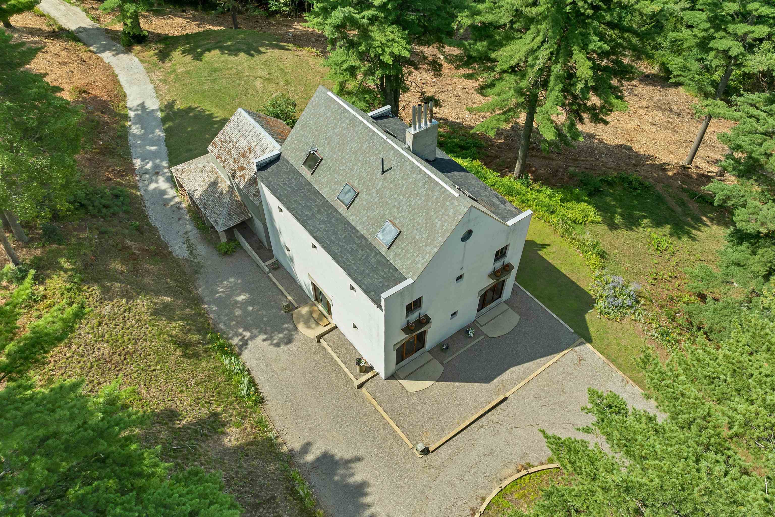 main property photo 43