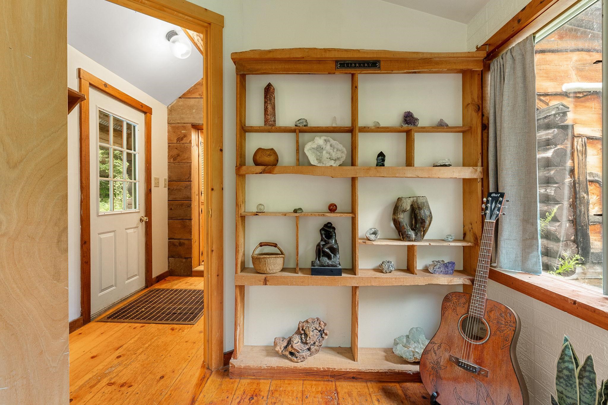 main property photo 24
