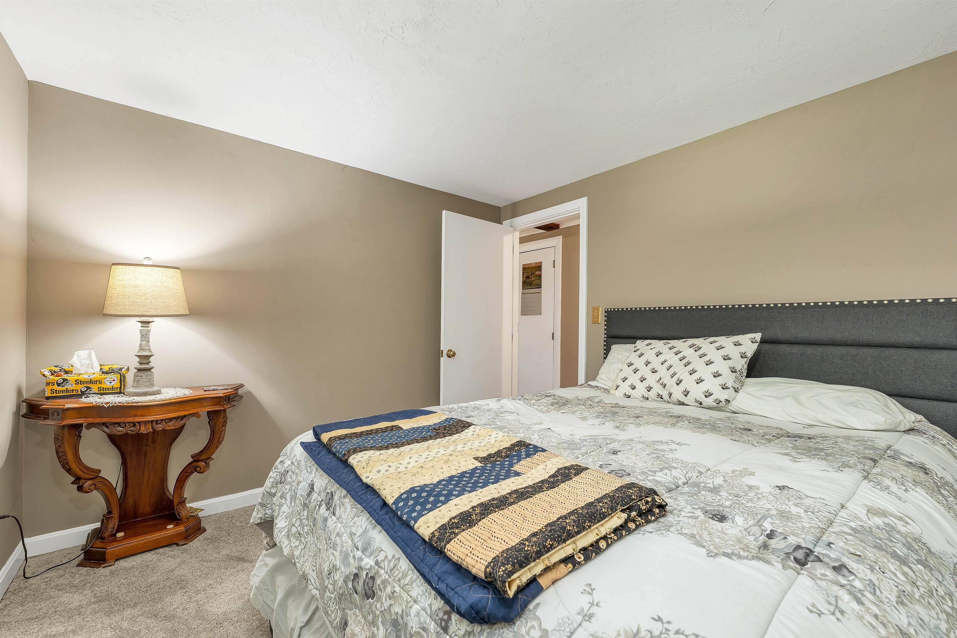 main property photo 25