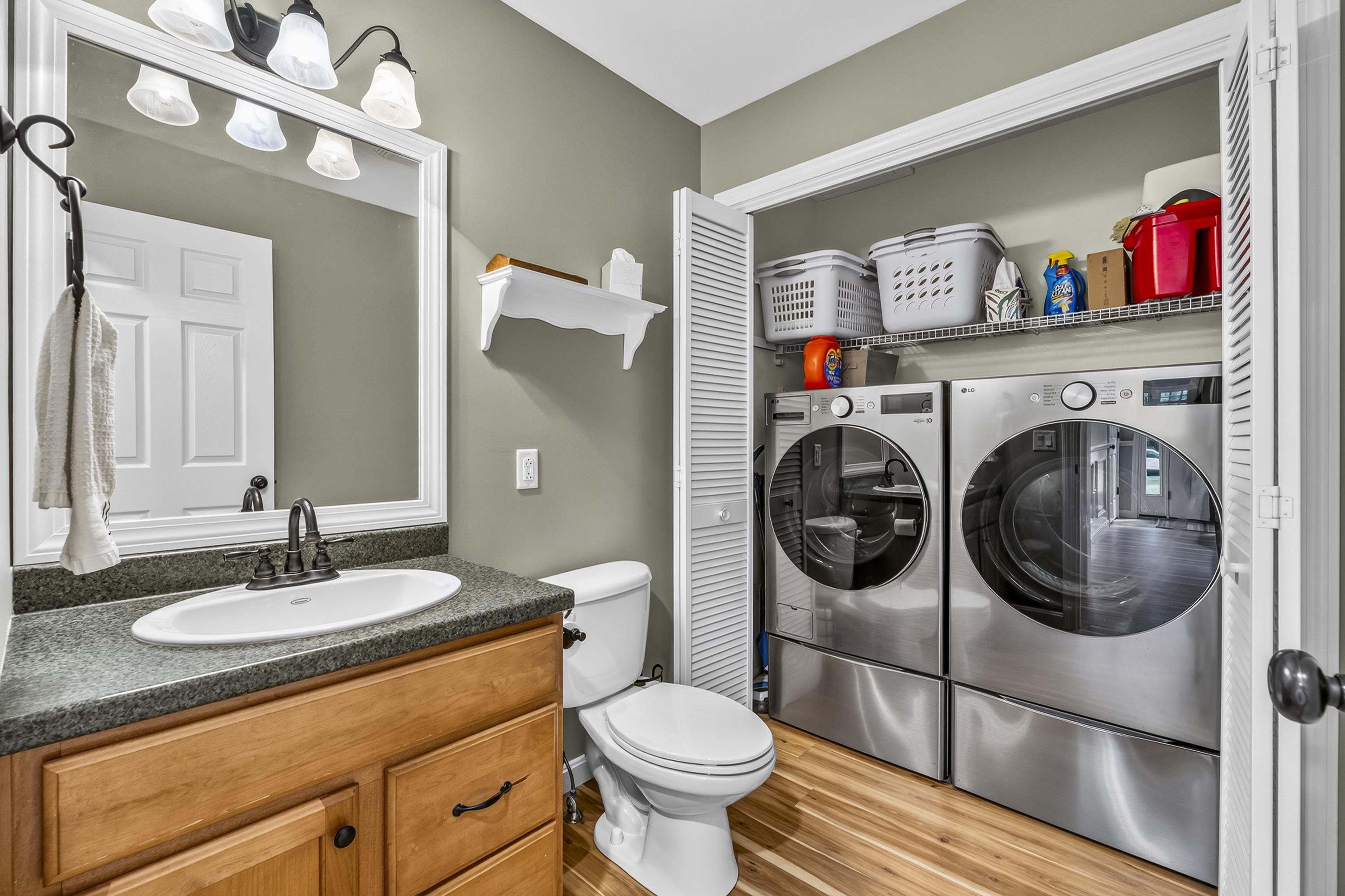 main property photo 14
