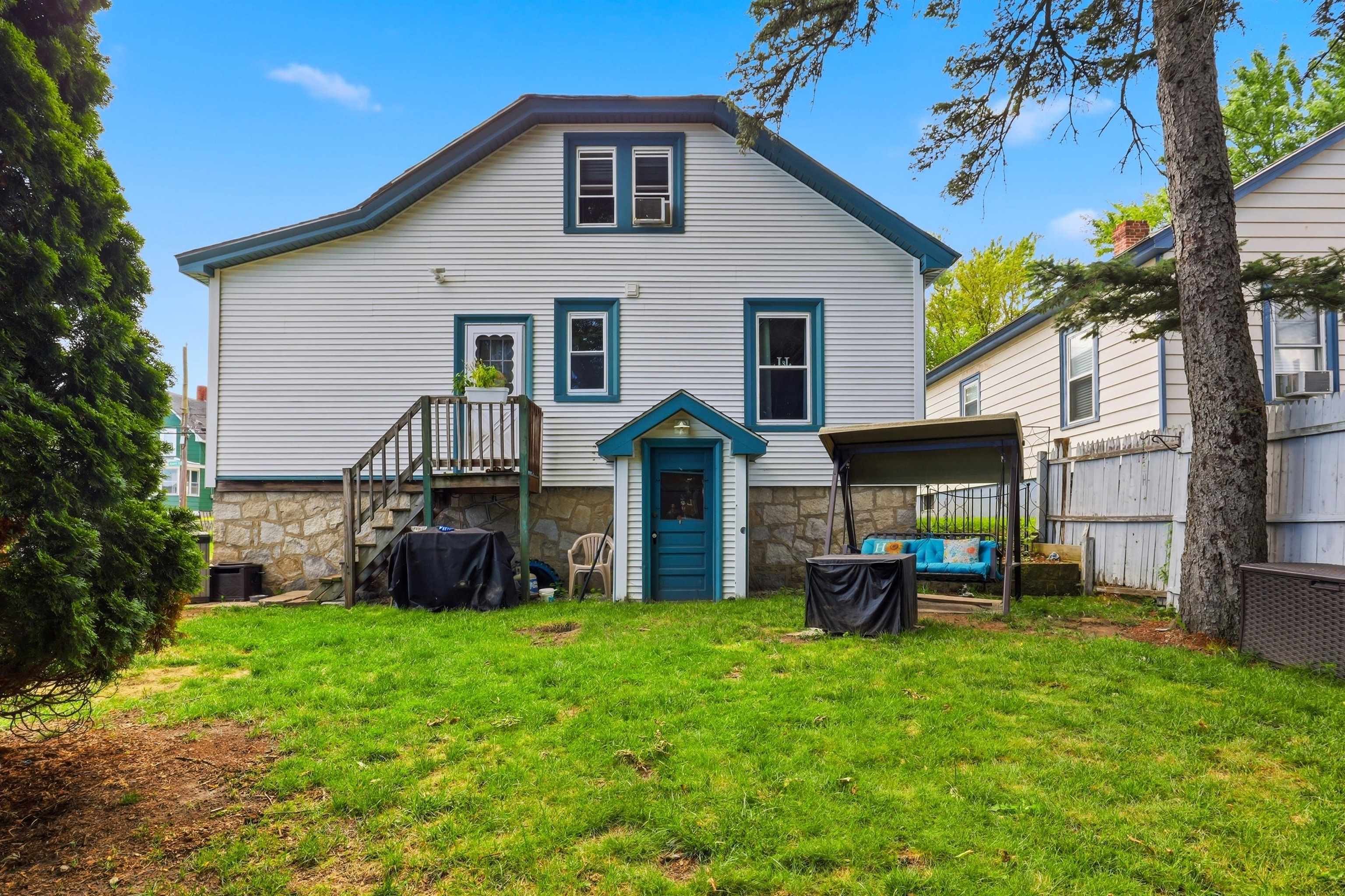 main property photo 30