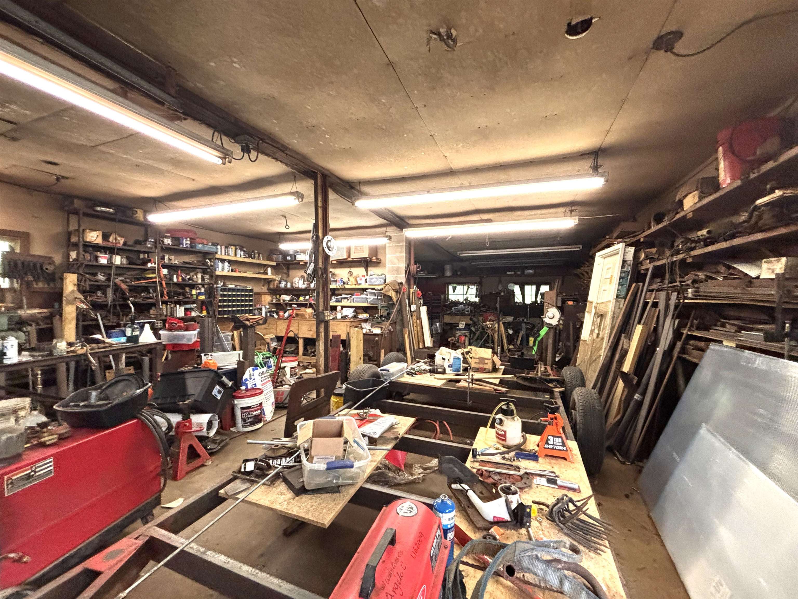 main property photo 45