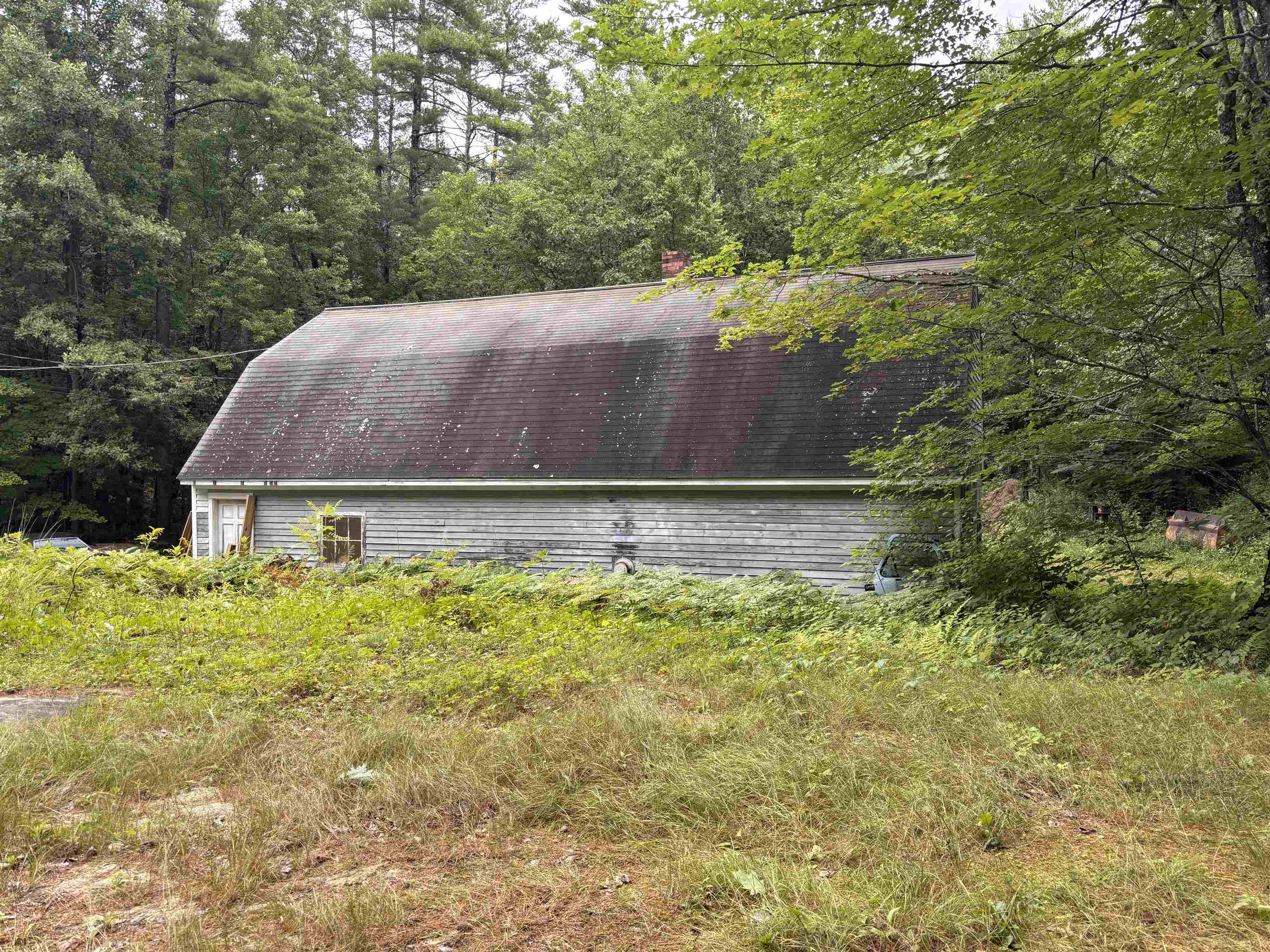 main property photo 6