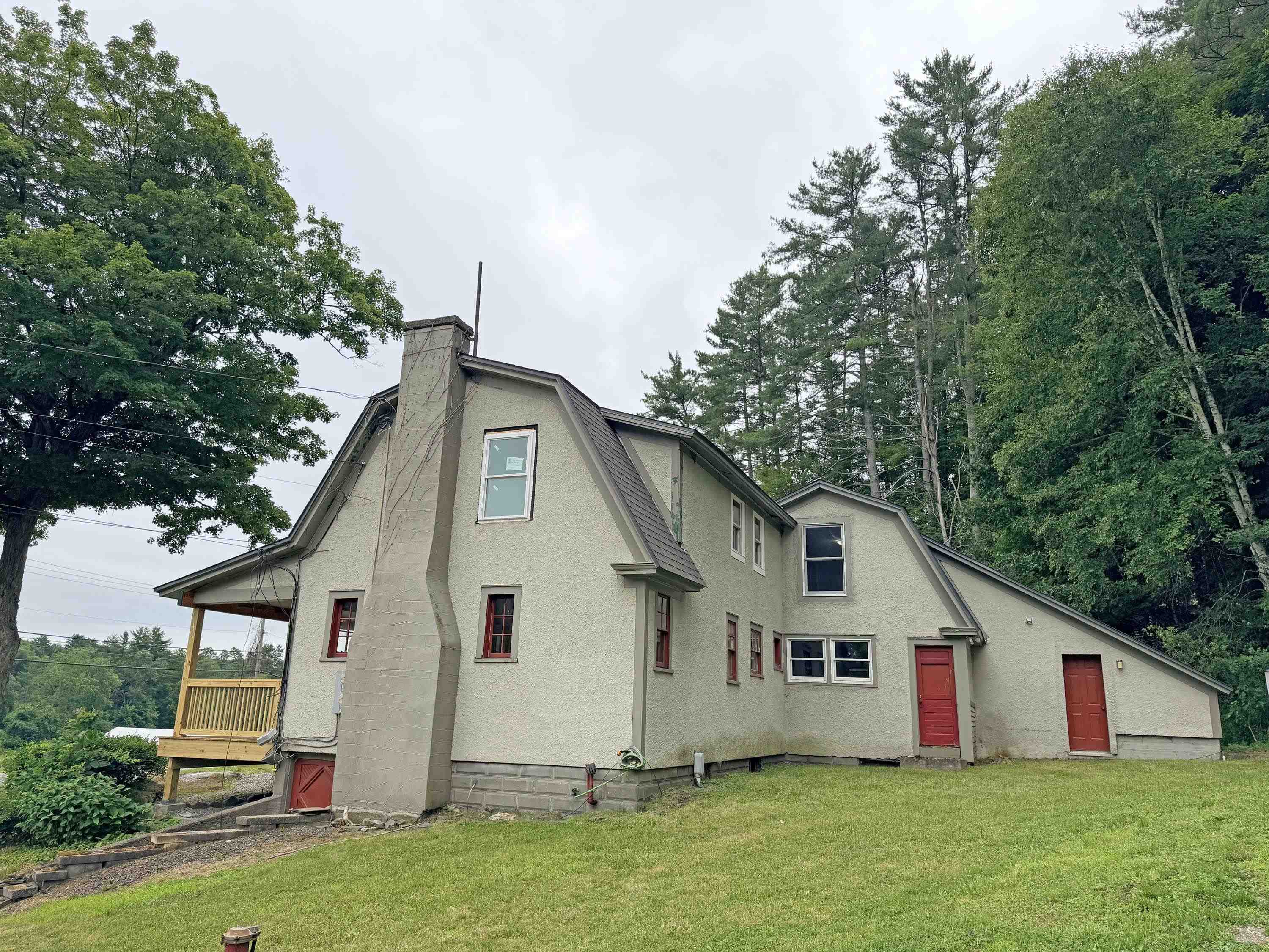 main property photo 4