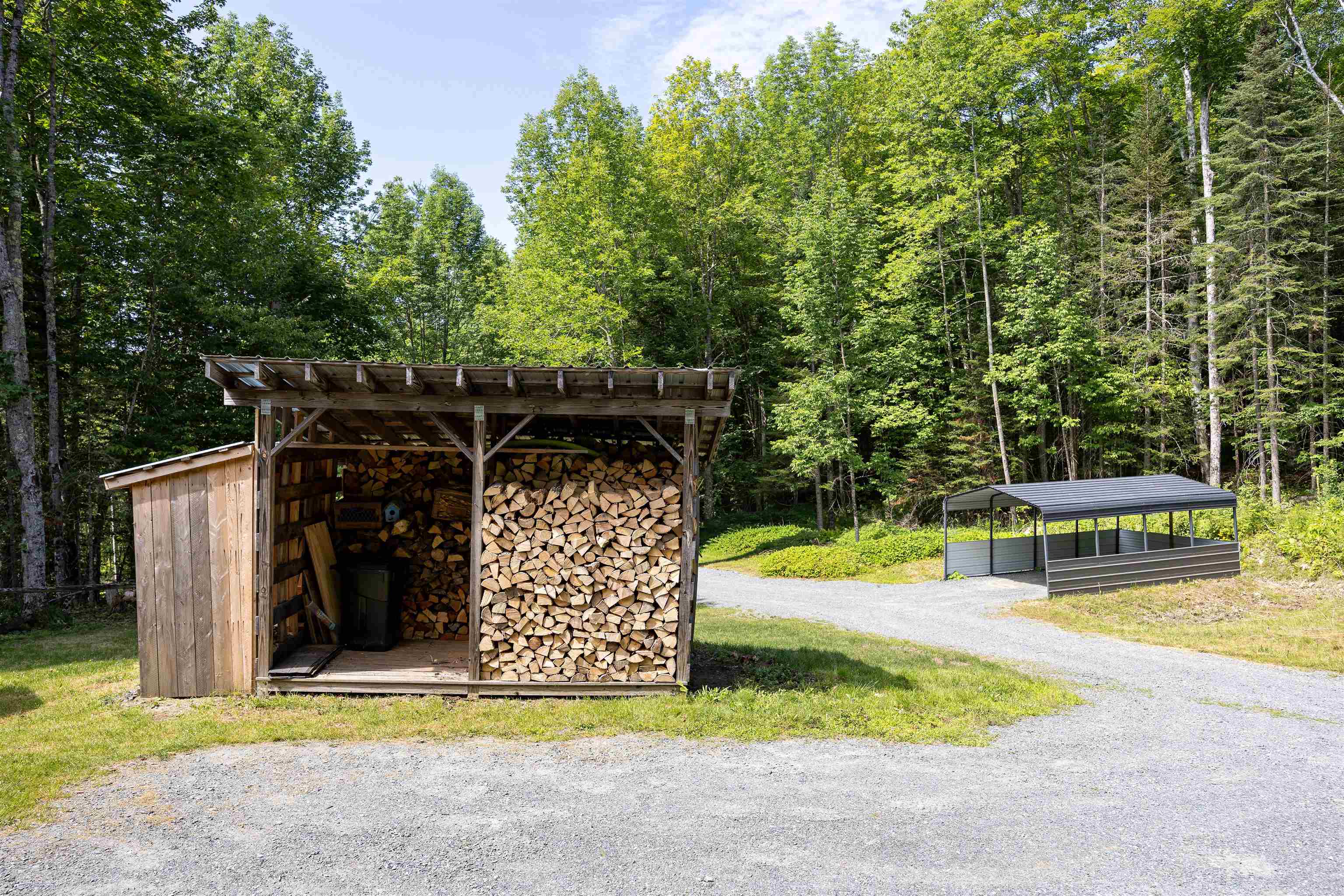 main property photo 54