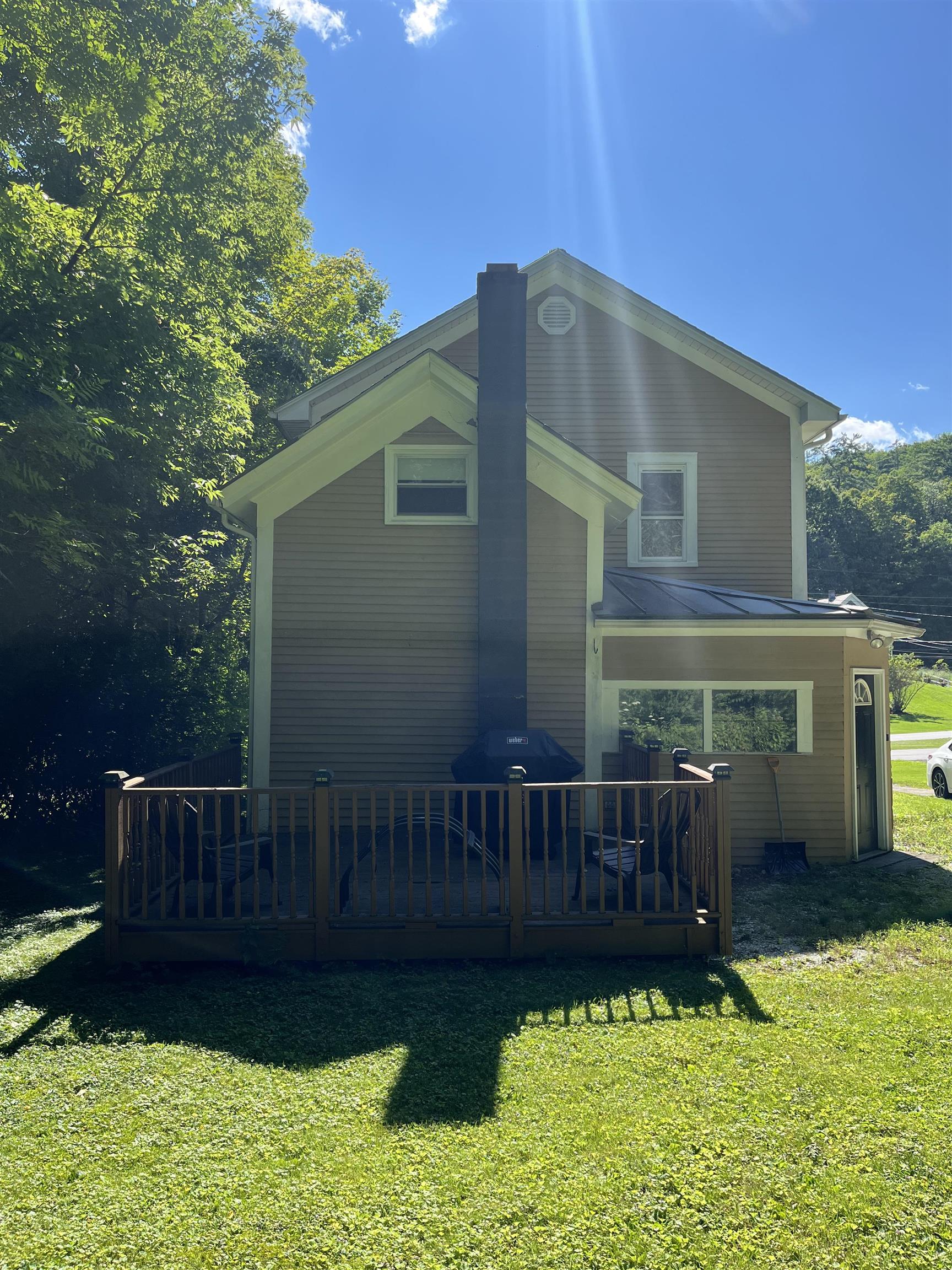 main property photo 31