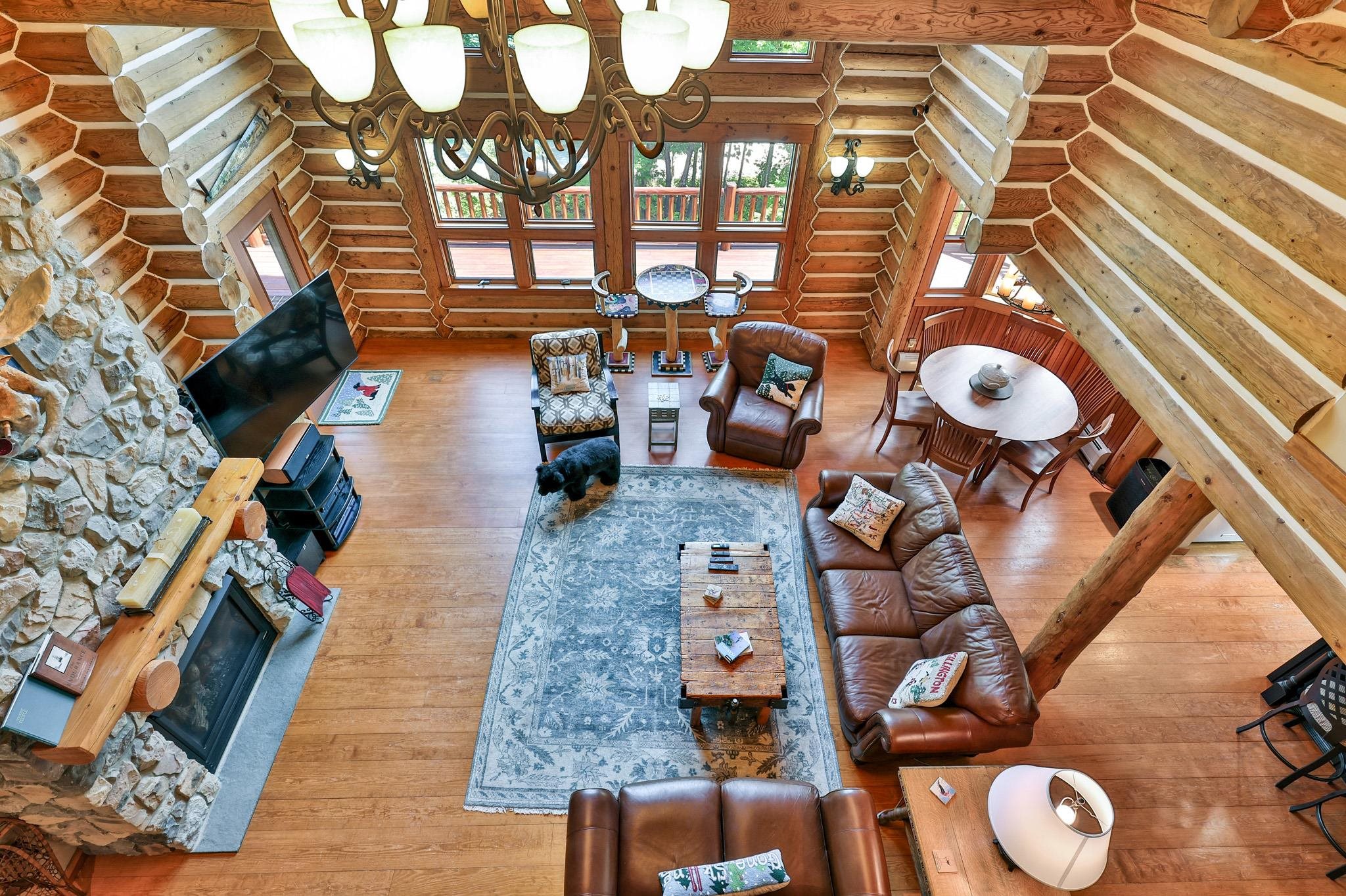 main property photo 10
